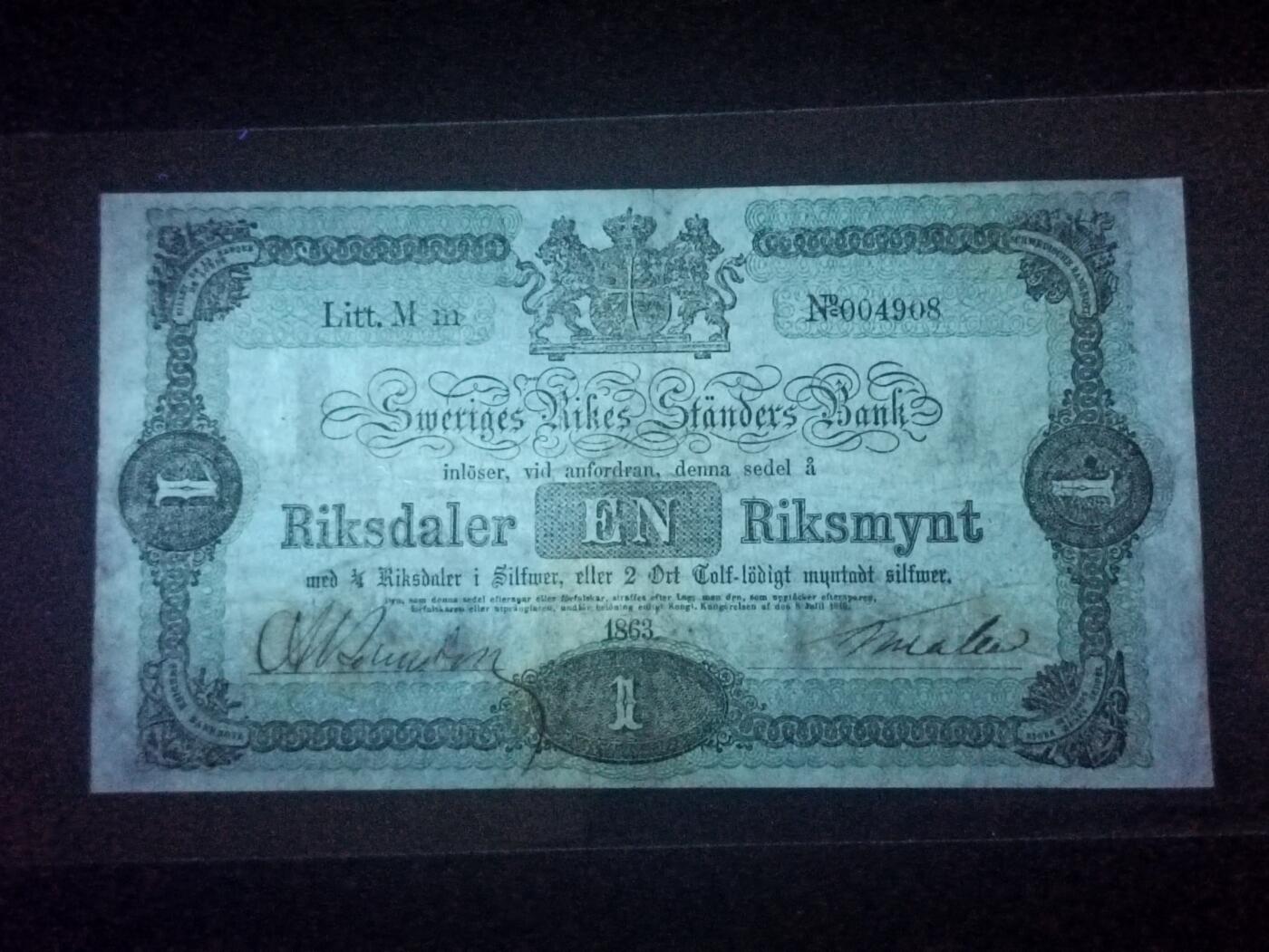 【年前末拍！】2026二月第二期，总216期 瑞典1863年1塔勒流通好品XF千位号，稀有的极早期瑞典银行塔勒银币品种，手写签名