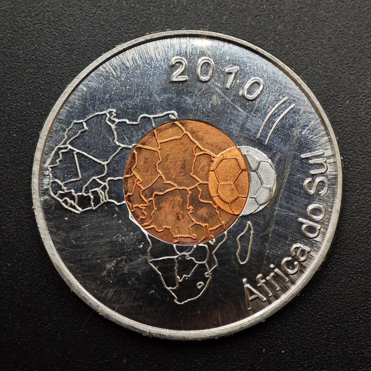  【淘币小摊】限时拍第八百六十六拍   散币场    年前最后一周之前预留8号9号全部发出请更换最新收货地址不方便收货的请勿参拍或者顺丰到付 卡奔达2010年世界杯2.5里亚尔