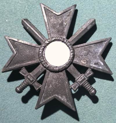 盛世勋华——号角文化勋章邮票专场拍卖第304期 - 德国（1939）一级佩剑战功十字勋章  带3厂厂标（Wilheim Deumer）