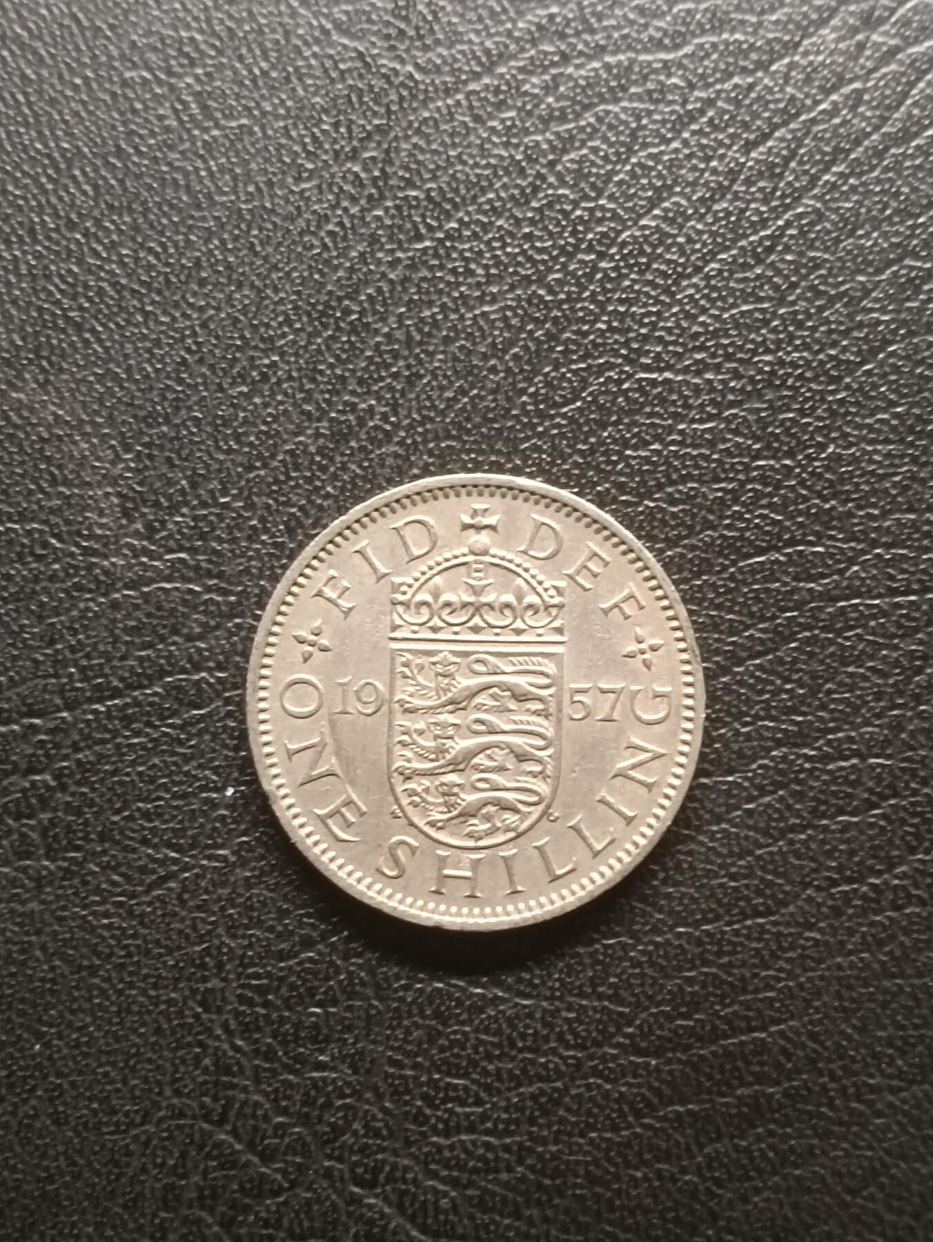 荟藏特别场次第一期——“社长的钢镚堆” 英国1957年1先令 英格兰纹章版 白铜制