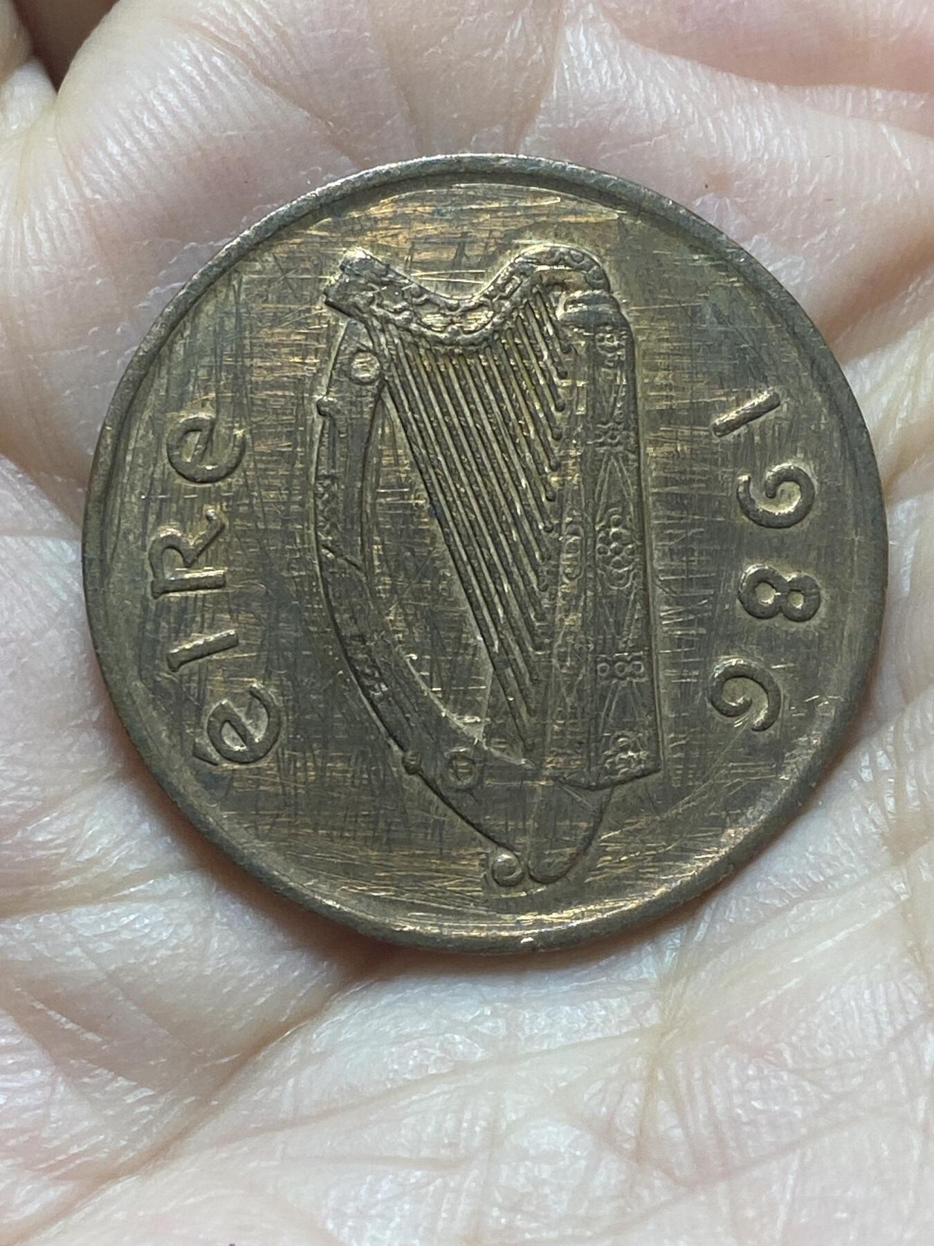 2026年第二十场(总第一百八十九场）外国好品散币场(免佣金) 爱尔兰🇮🇪1986年2便士(共和国时期第二套第一版，青铜材质无磁版)