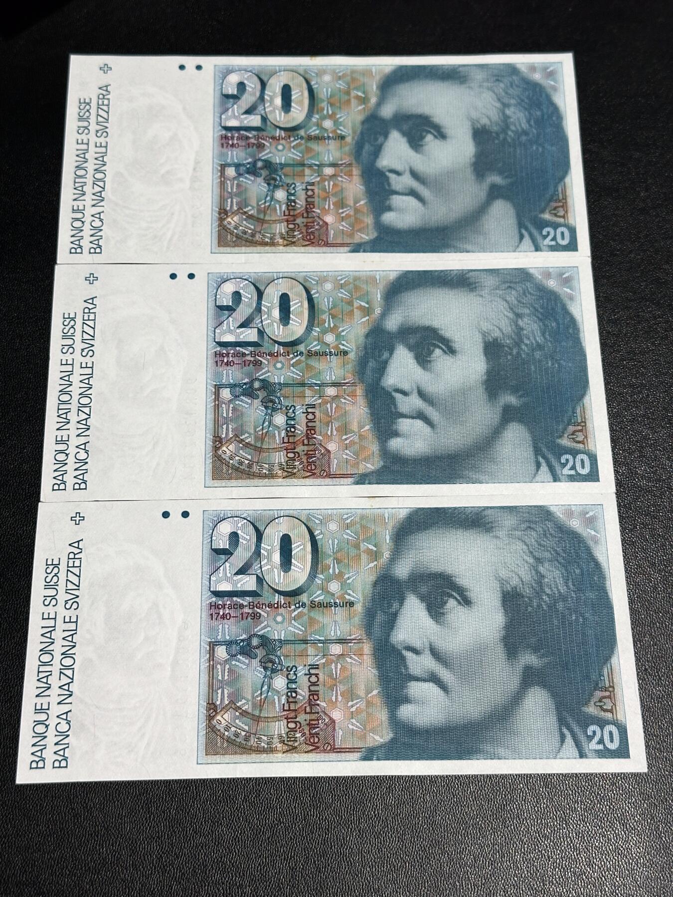 《外钞收藏家》第六百零九期（农历年前收官场、本期年后快递恢复正常再发货）（本平台长期征集拍品、欢迎藏友们联系合作） 1990年瑞士20法郎 3张近连号 无折 但有类似黄色残余的胶 如图 可处理