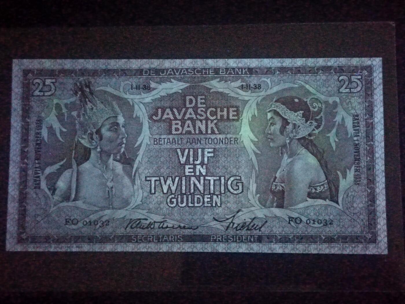 【年前末拍！】2026二月第二期，总216期 荷属东印度（现印度尼西亚）1938年25盾UNC-个别地方图案小磨损无47，民族舞蹈和四文告示，稀有的中高面值