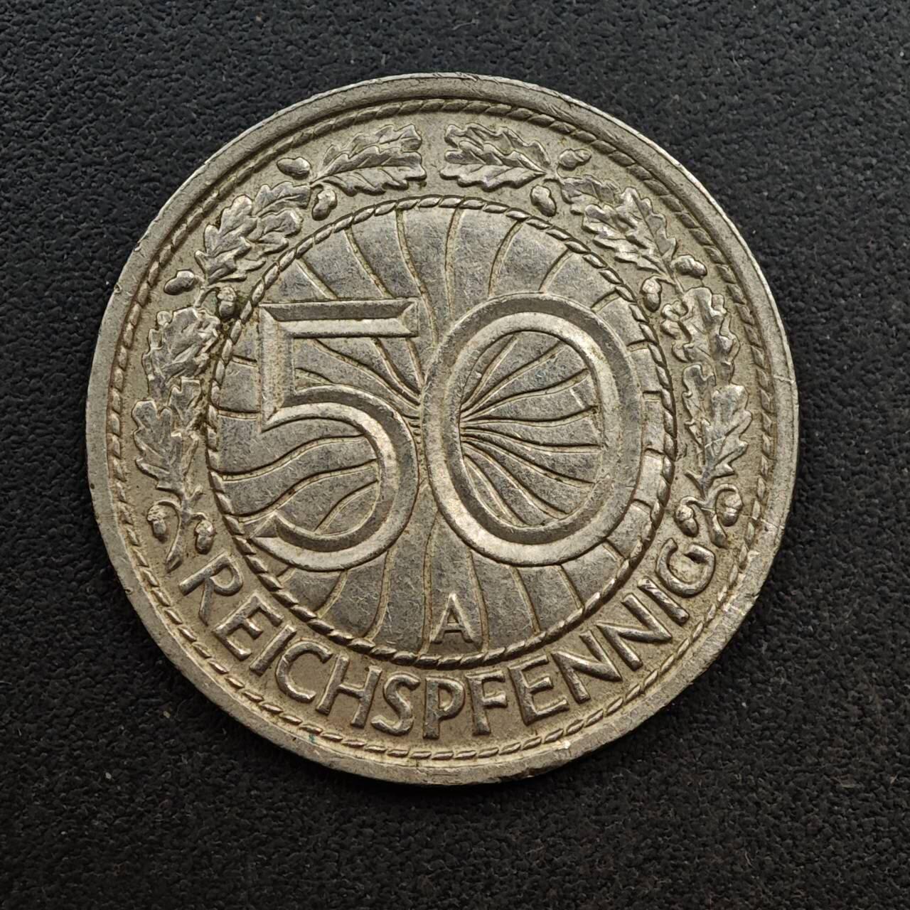  【淘币小摊】限时拍第八百六十六拍   散币场    年前最后一周之前预留8号9号全部发出请更换最新收货地址不方便收货的请勿参拍或者顺丰到付 德国1928年50芬妮镍币