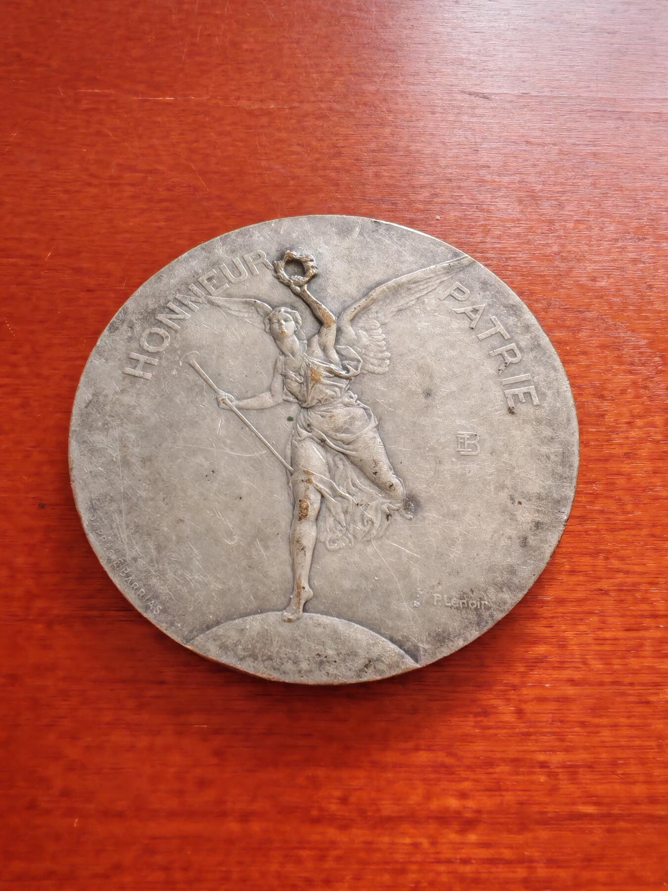 长老汇蛇年精选第九十八场拍卖 1922法国射击协会联盟铜镀银章，92.31克，58MM，Lenoir作品