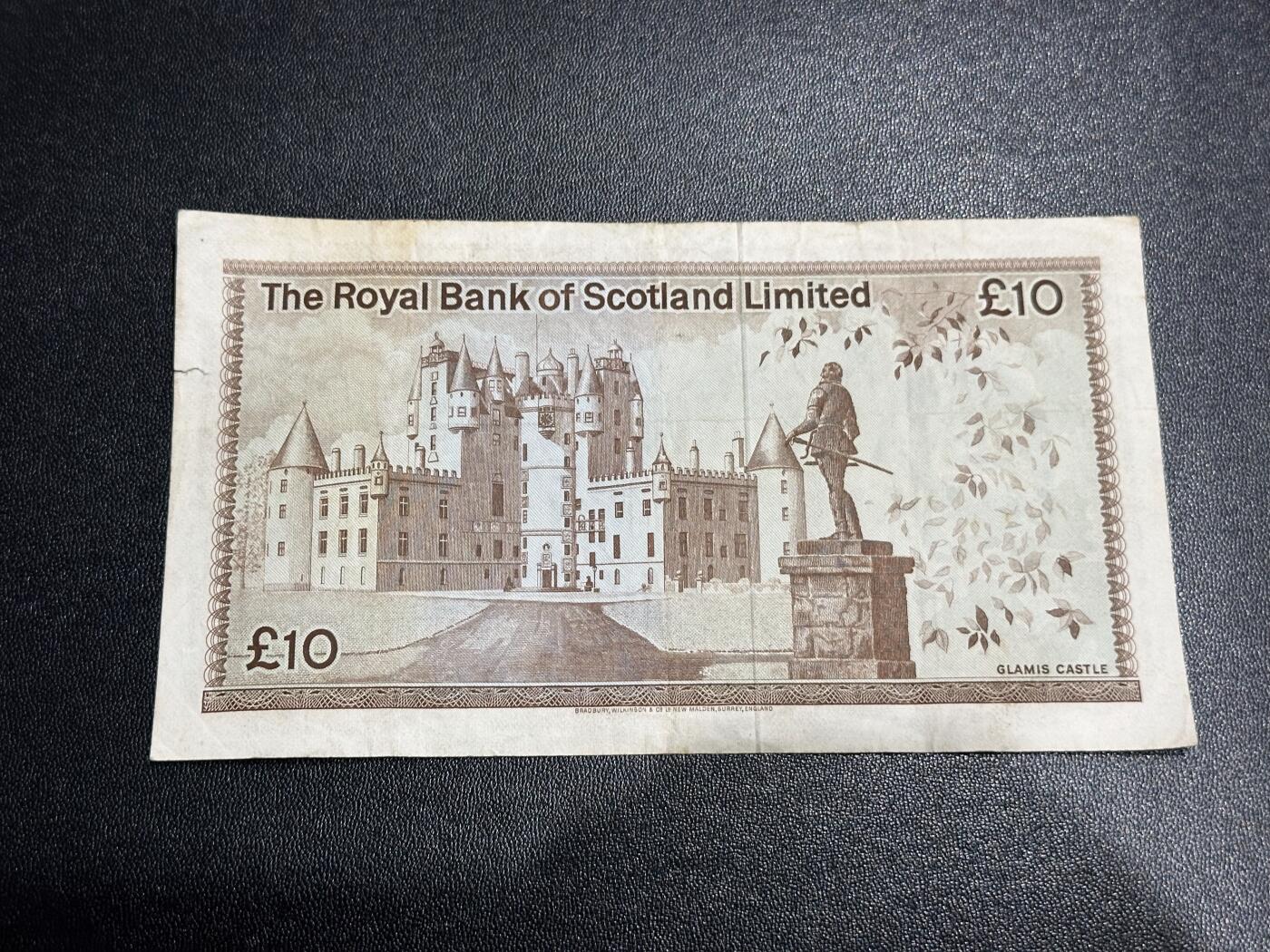 《外钞收藏家》第六百零九期（农历年前收官场、本期年后快递恢复正常再发货）（本平台长期征集拍品、欢迎藏友们联系合作） 1978年苏格兰皇家银行10镑 非全新 品相如图