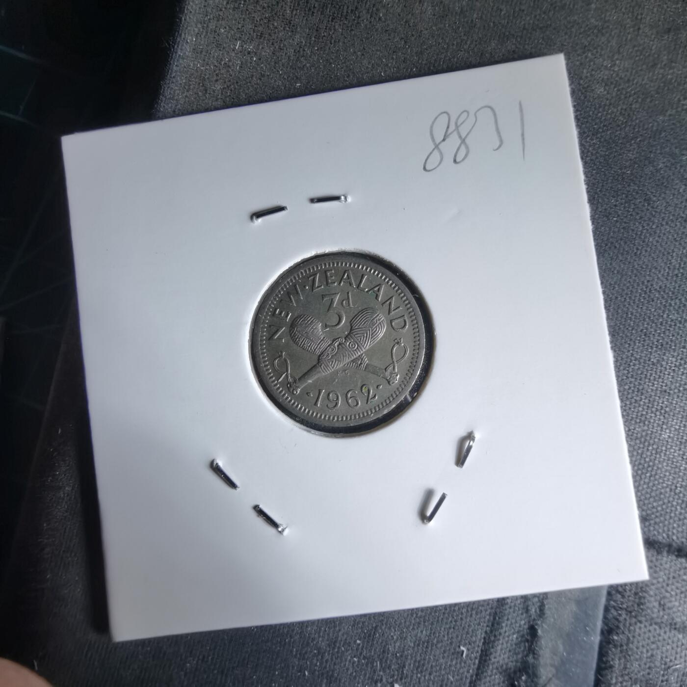 沼泽如烟--第988场 新西兰1962年3便士