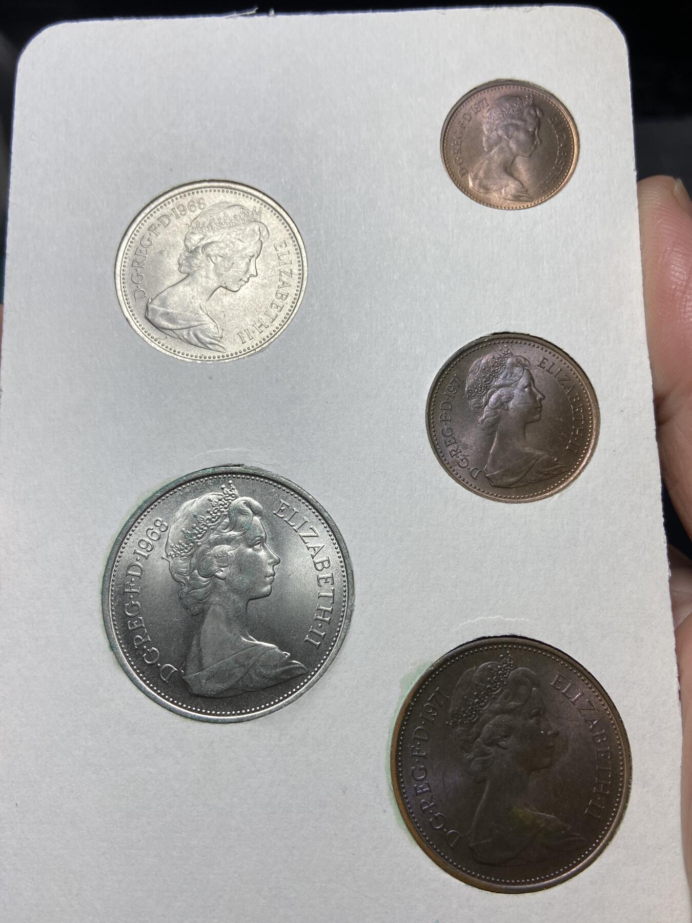 2026年第二十场(总第一百八十九场）外国好品散币场(免佣金) 英国🇬🇧十进制原册套币5枚(伊丽莎白二世中年花冠，十进制第一版首发年套币)