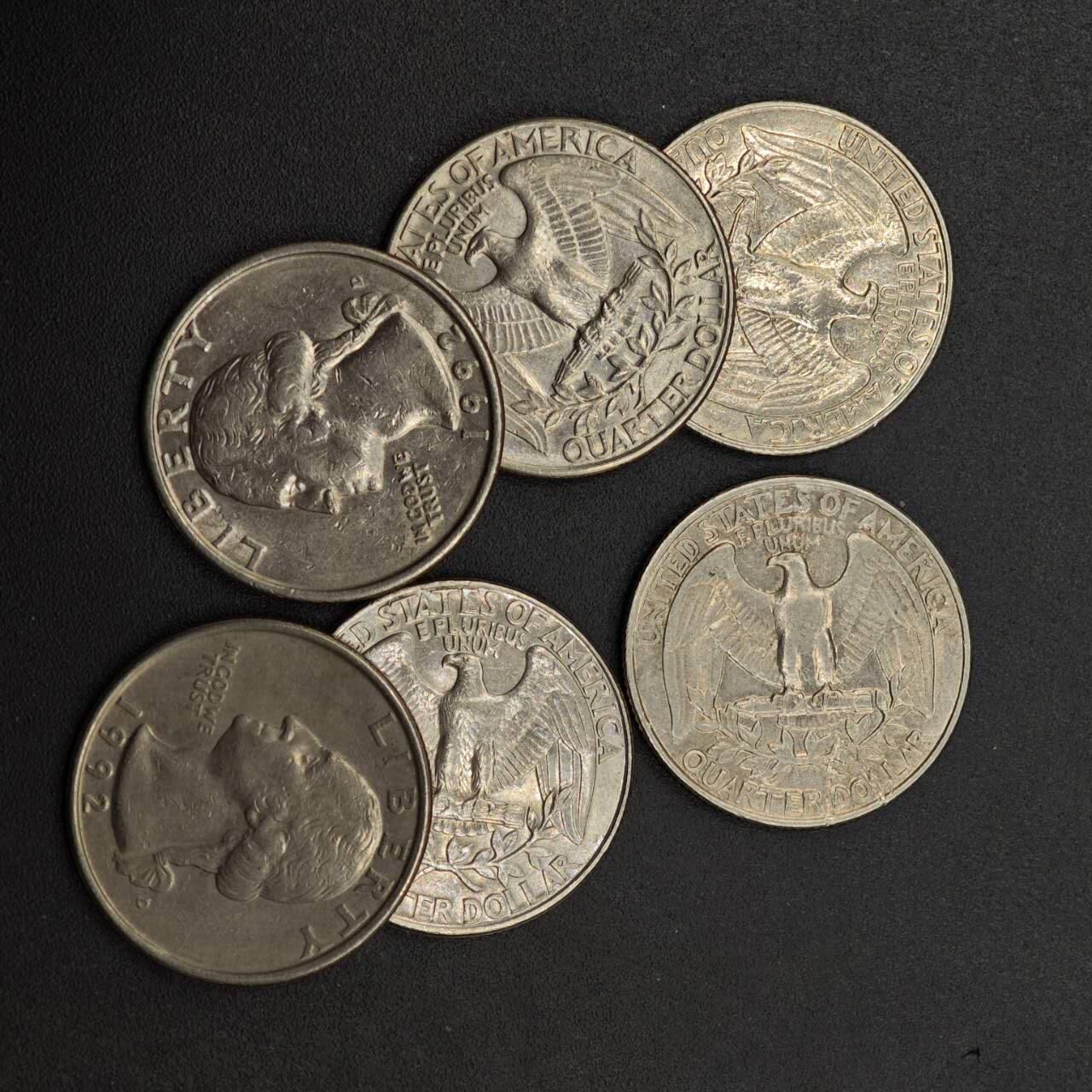  【淘币小摊】限时拍第八百六十六拍   散币场    年前最后一周之前预留8号9号全部发出请更换最新收货地址不方便收货的请勿参拍或者顺丰到付 美国1992年25分6枚