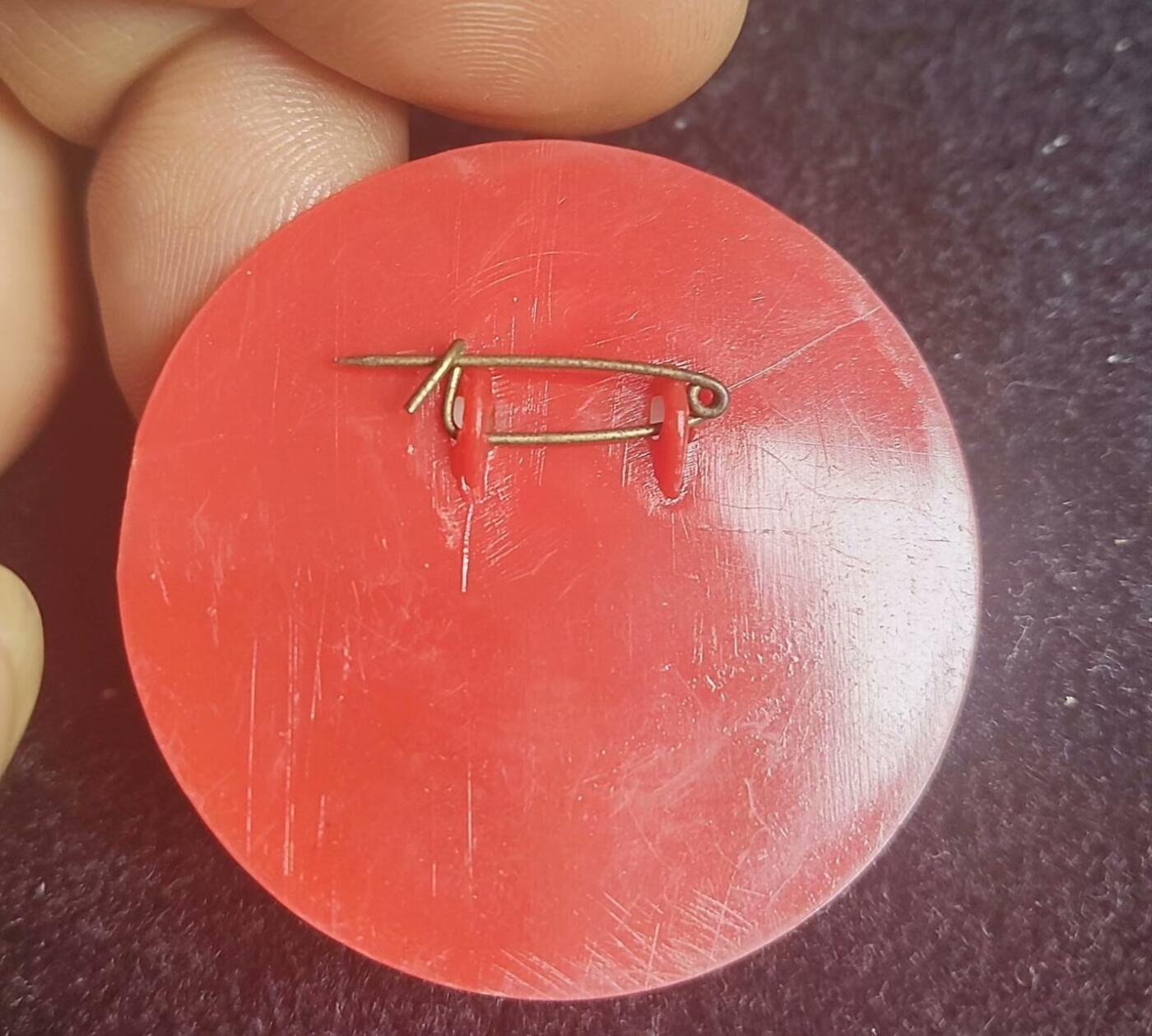 塑料 毛主席像章