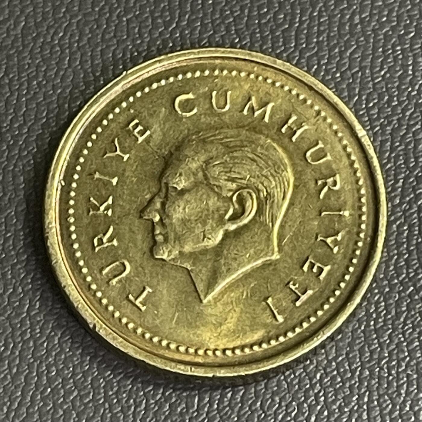 回流0207 土耳其1997年5000旧里拉 郁金香