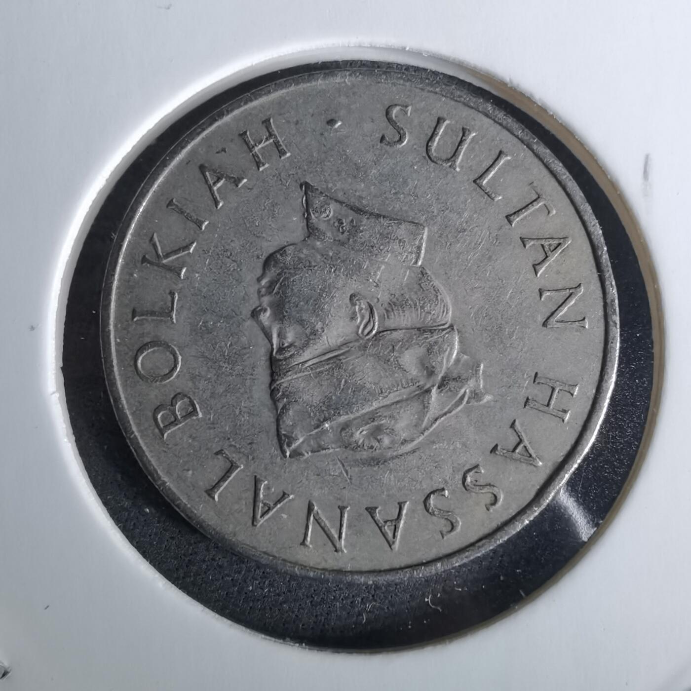 沼泽如烟--第989场 文莱1979年20分