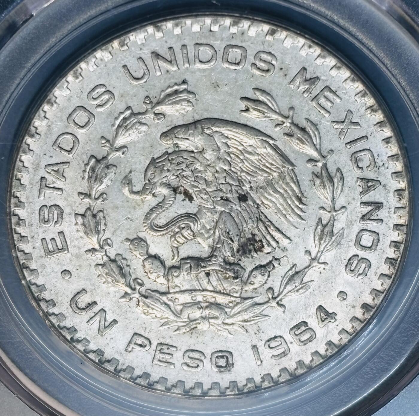 【金马踏春，泉马奔腾】2026 年新年贺岁场，（定于年初五接财神截拍）祝各位老板马到成功，马上有钱，愿岁岁平安喜乐顺遂 1964 年墨西哥 1 比索银币 公博评级 MS63 分