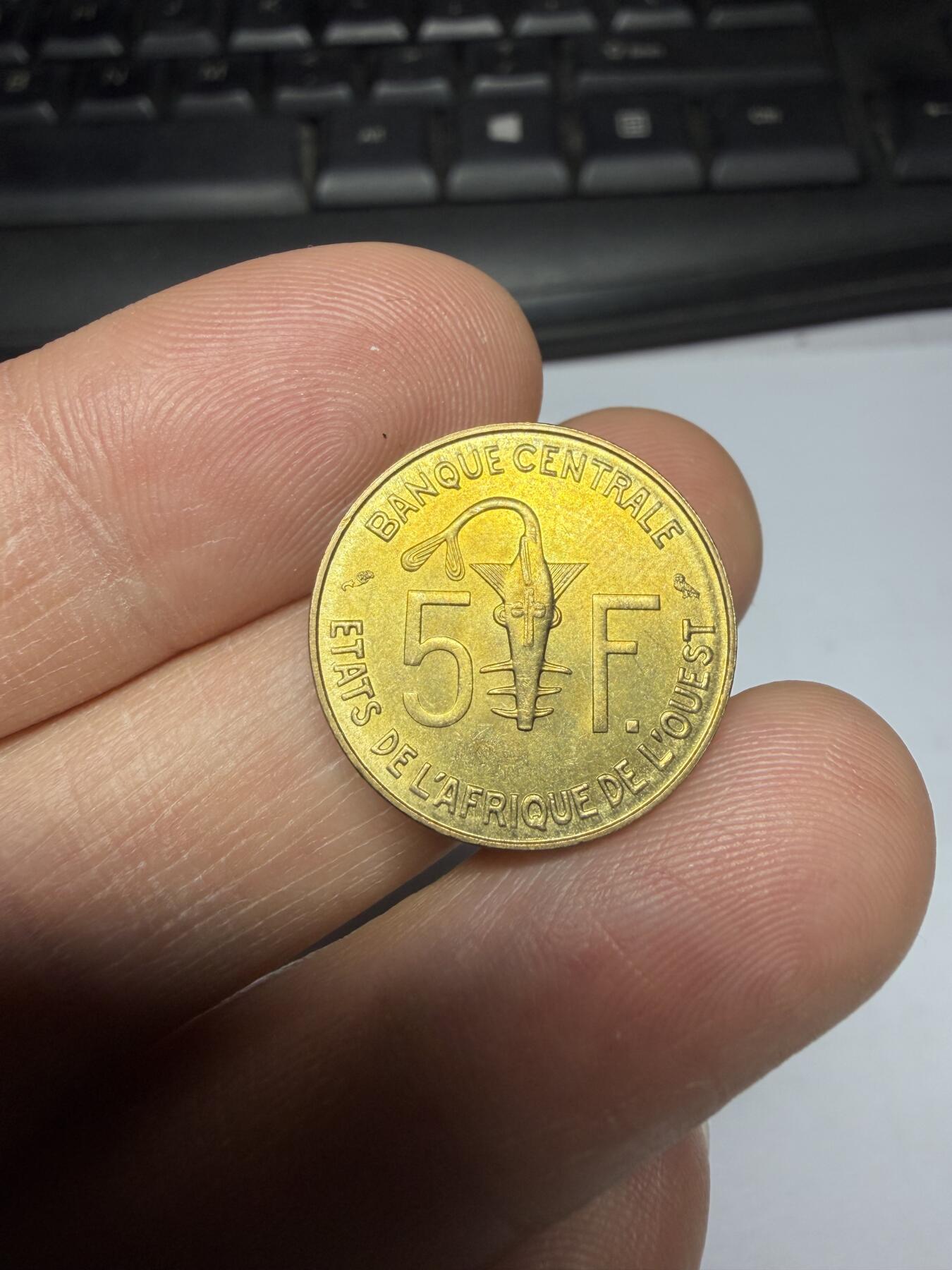 2025年集古藏今外币拍卖第二期-第5场—（总第305拍），可以寄存60天，满160元包邮。 1972年西非5法郎