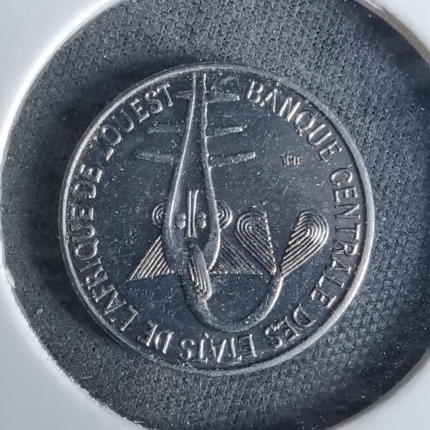 沼泽如烟--第989场 西非1996年1法郎