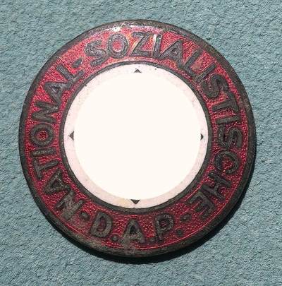 盛世勋华——号角文化勋章邮票专场拍卖第304期 - 德国（1939）NSDAP党徽 珐琅质地 带厂标