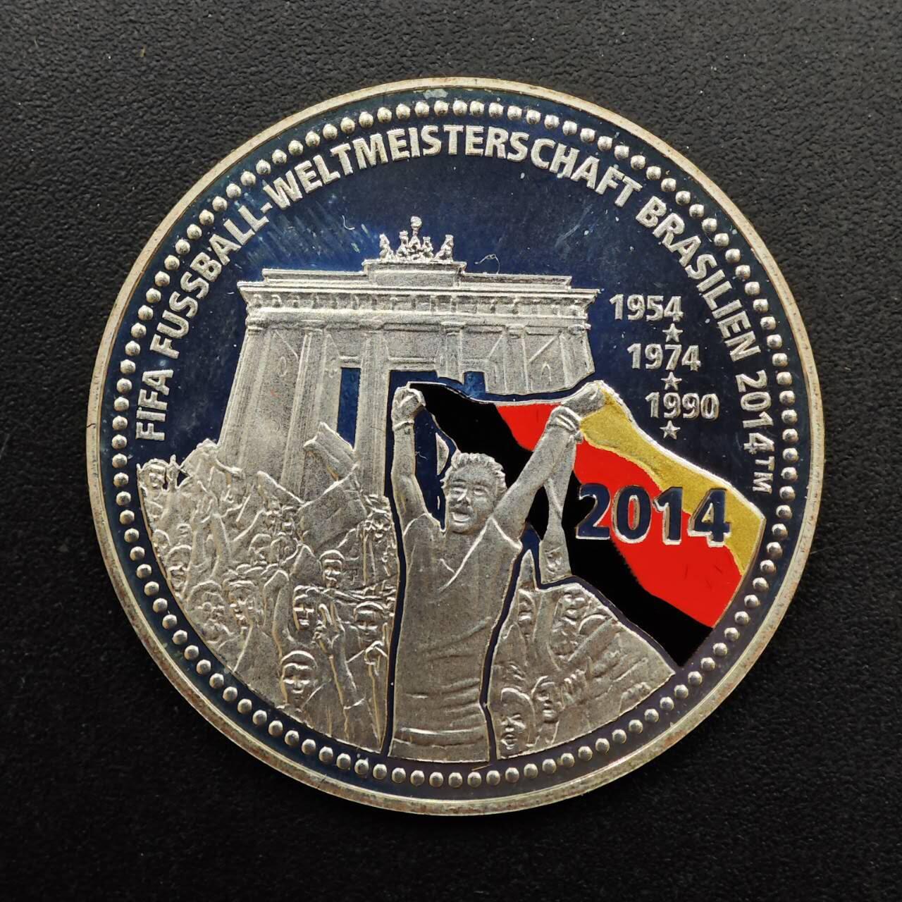  【淘币小摊】限时拍第八百六十六拍   散币场    年前最后一周之前预留8号9号全部发出请更换最新收货地址不方便收货的请勿参拍或者顺丰到付 德国2012年银章333银9.2克