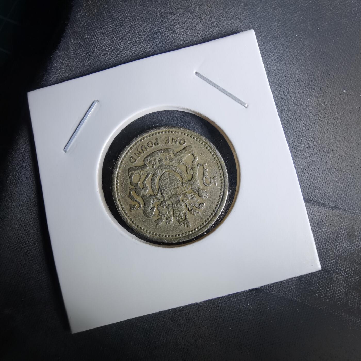 沼泽如烟--第989场 英国1983年一磅