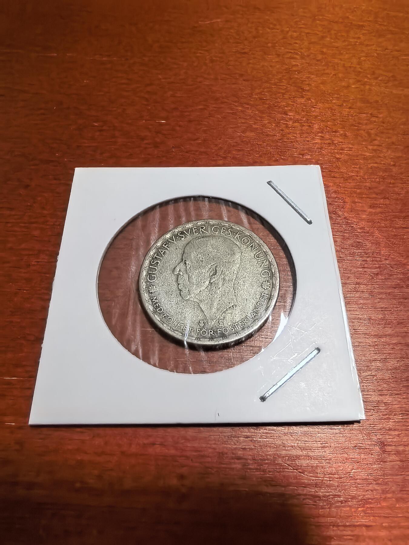 长老汇蛇年精选第九十八场拍卖 1945瑞典古斯塔夫五世1克朗银币，7克400银