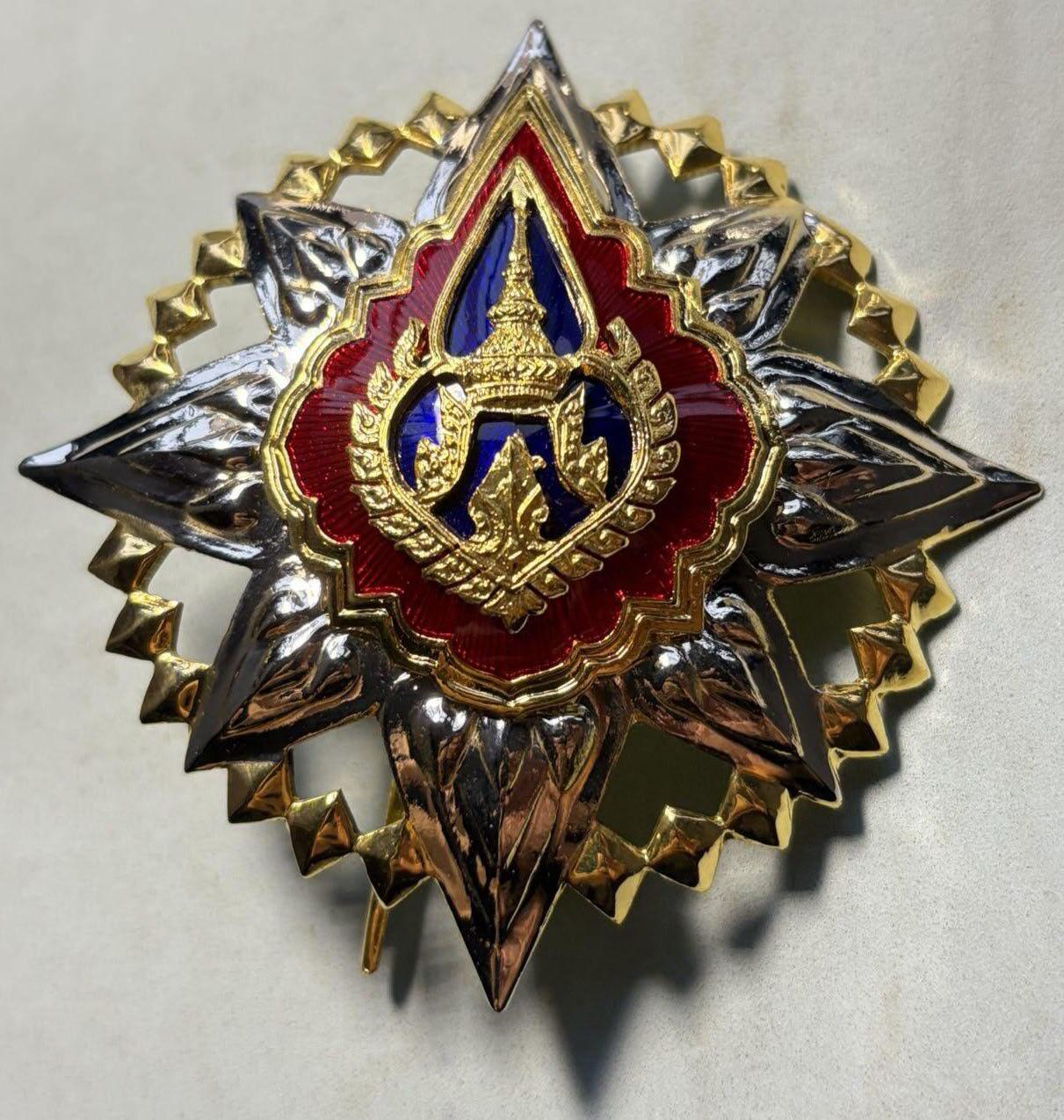 盛世勋华——号角文化勋章邮票专场拍卖第304期 泰国大军官/大十字级王冠勋章星章 大尺寸