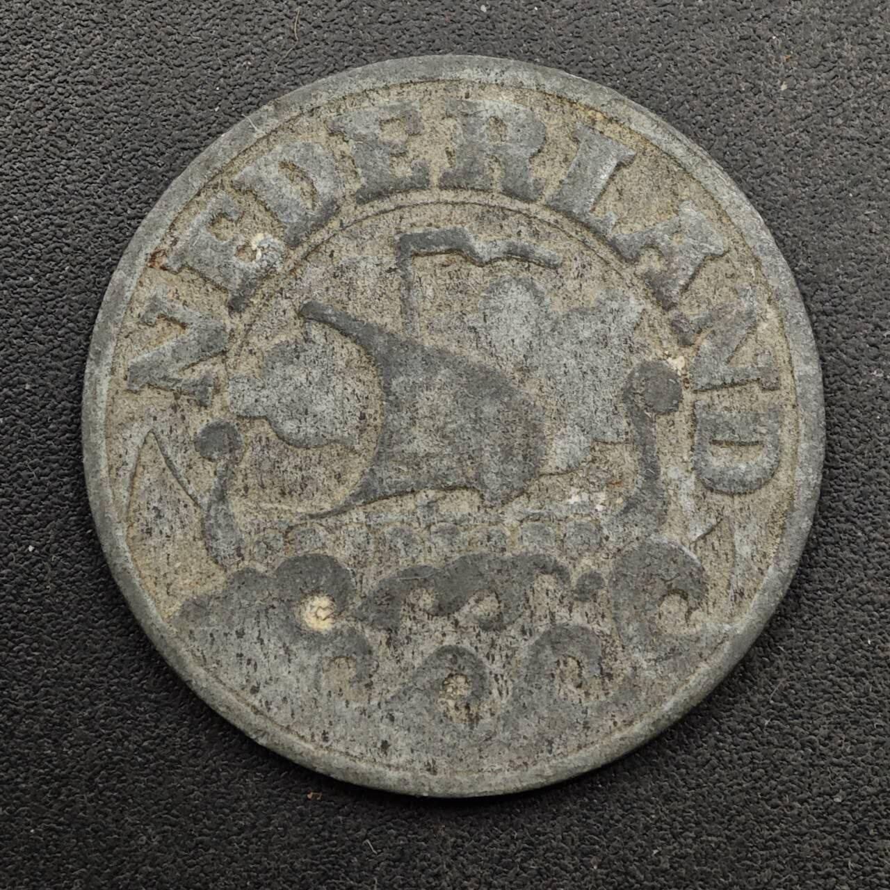  【淘币小摊】限时拍第八百六十六拍   散币场    年前最后一周之前预留8号9号全部发出请更换最新收货地址不方便收货的请勿参拍或者顺丰到付 荷兰1941年25分锌币