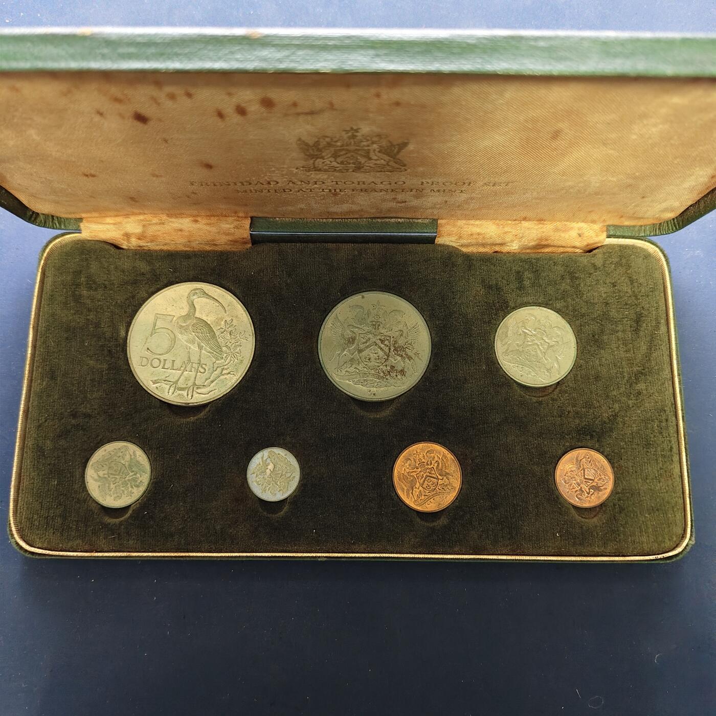 【全场包邮】纯粹捡漏拍501场-持续更新中 特立尼达和多巴哥1971年官方精制套币-含1枚银币【40毫米27.9克92.5%】