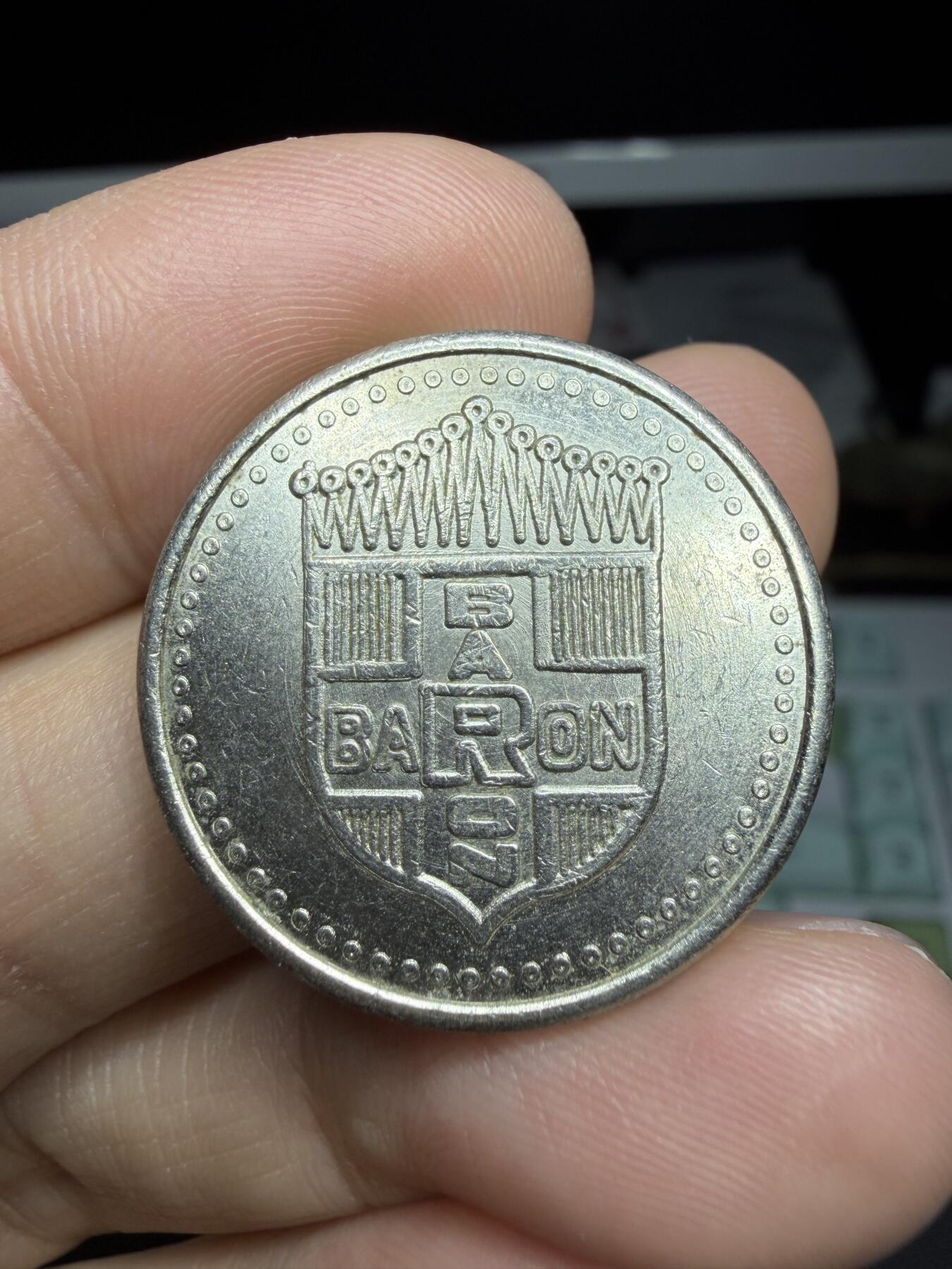 2025年集古藏今外币拍卖第二期-第5场—（总第305拍），可以寄存60天，满160元包邮。 游戏代币，直径27毫米