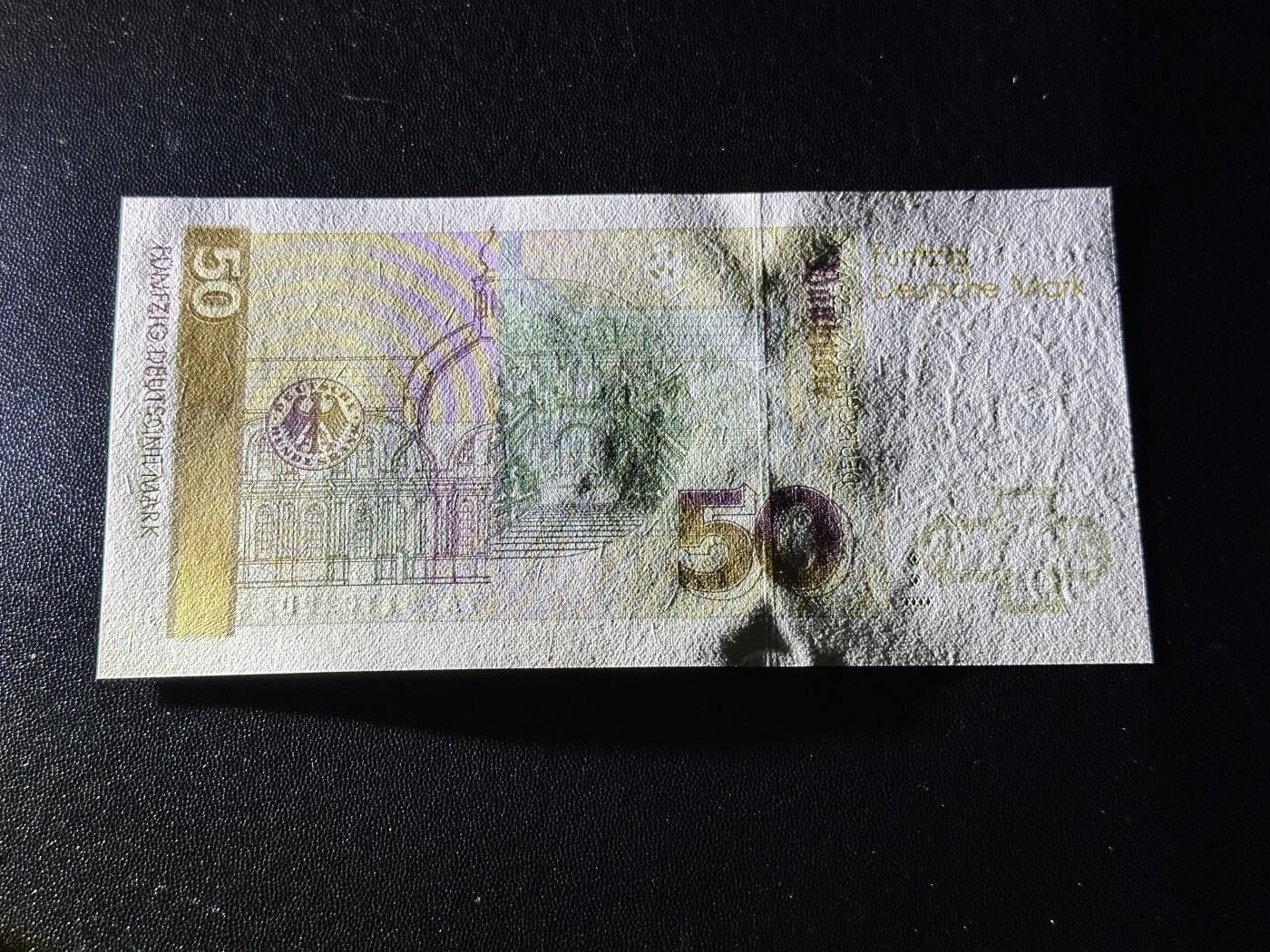 《外钞收藏家》第六百零九期（农历年前收官场、本期年后快递恢复正常再发货）（本平台长期征集拍品、欢迎藏友们联系合作） 1993年德国末版50马克 补号 全新UNC 无47靓号