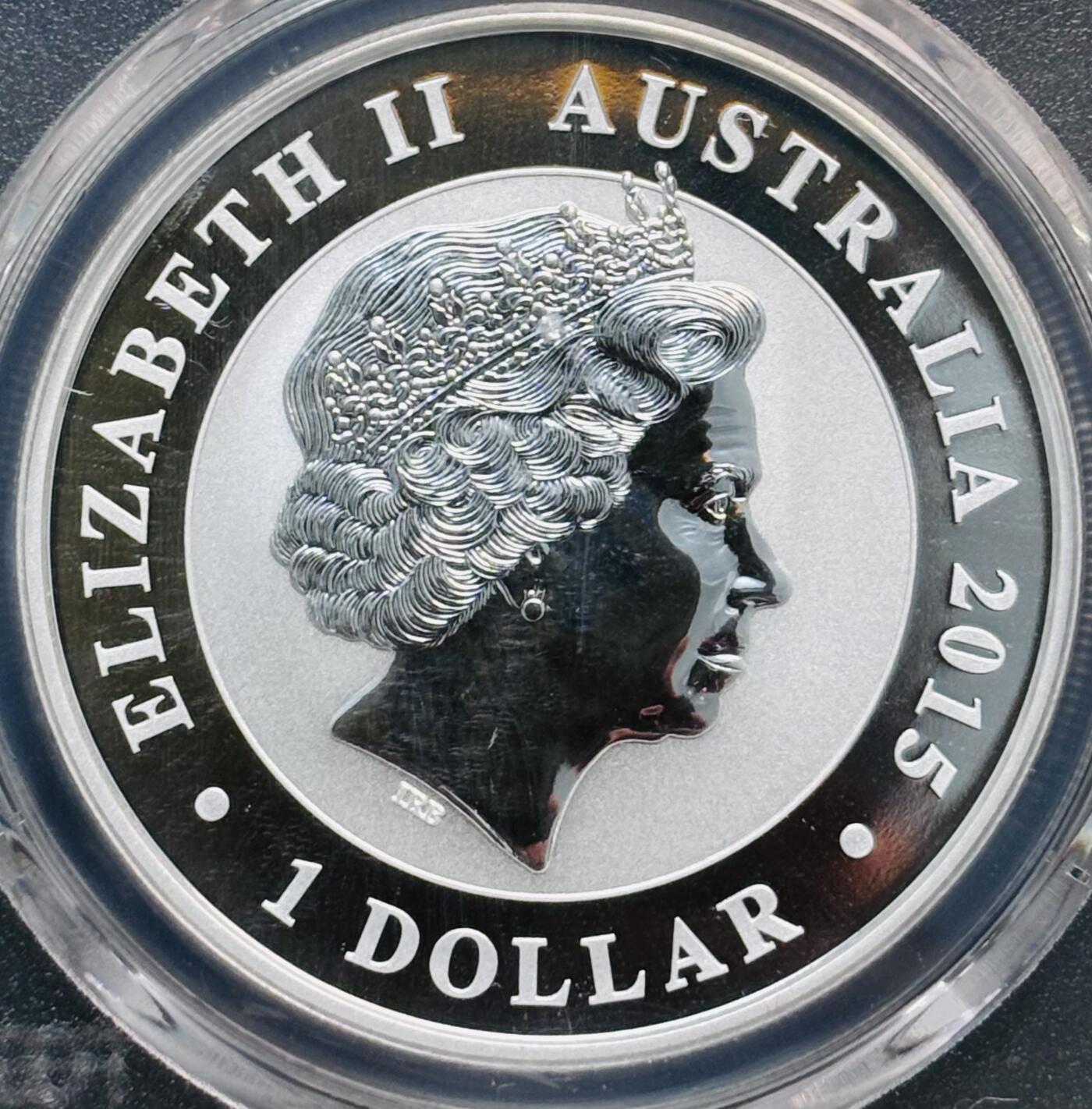 【金马踏春，泉马奔腾】2026 年新年贺岁场，（定于年初五接财神截拍）祝各位老板马到成功，马上有钱，愿岁岁平安喜乐顺遂 2015 年澳大利亚笑翠鸟系列 1 元银币 PCGS 评级 MS69 亚军分，羊年标签，31.1 克 999 纯银