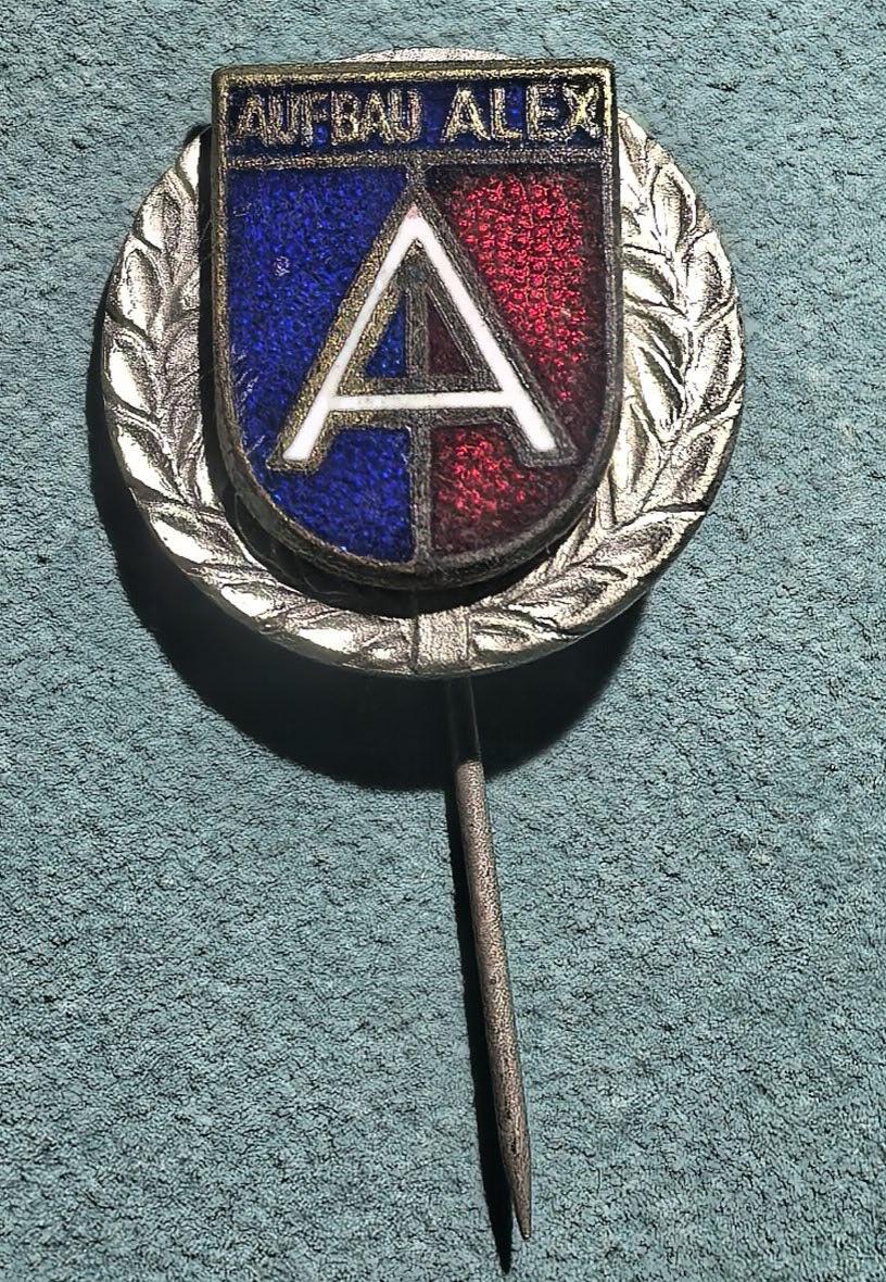 盛世勋华——号角文化勋章邮票专场拍卖第304期 德国（联邦）柏林亚历克斯足球俱乐部（Aufbau Alex）纪念别针