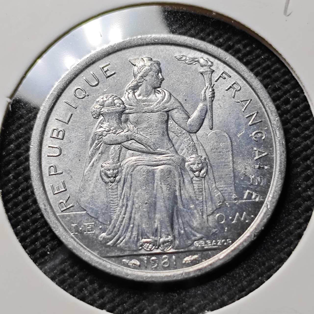 KK钱币收藏小铺  第394期  2月预留时间 周末发货 1981法属新喀里多尼亚1法郎