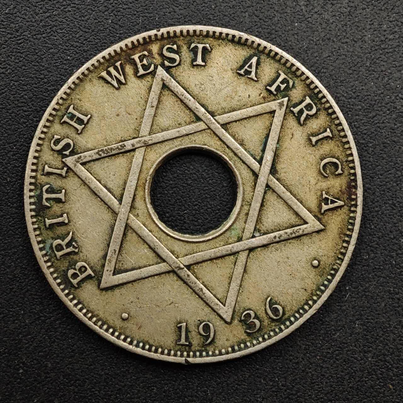  【淘币小摊】限时拍第八百六十六拍   散币场    年前最后一周之前预留8号9号全部发出请更换最新收货地址不方便收货的请勿参拍或者顺丰到付 英属西非1936年爱德华八世1/2便士镍币