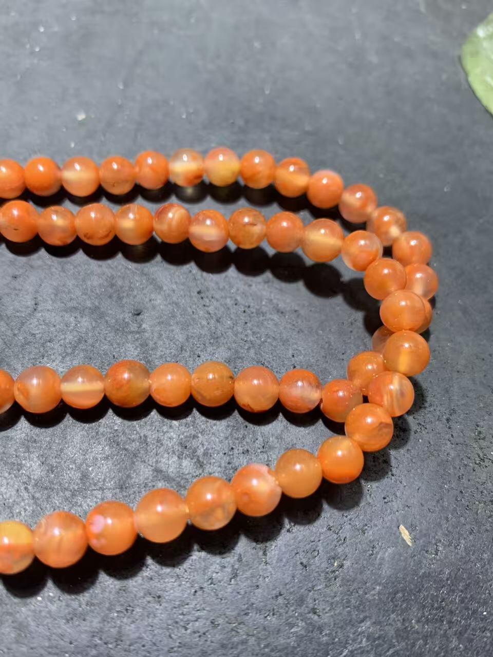 川料南红玛瑙冰飘柿子红多圈手串一条