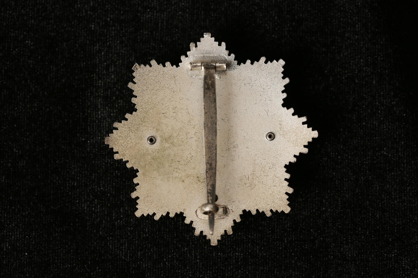 欢庆春节！戎马世界章牌大赏第112期春节大拍  德专场 原盒库存极品德意志十字勋章 杆打20标