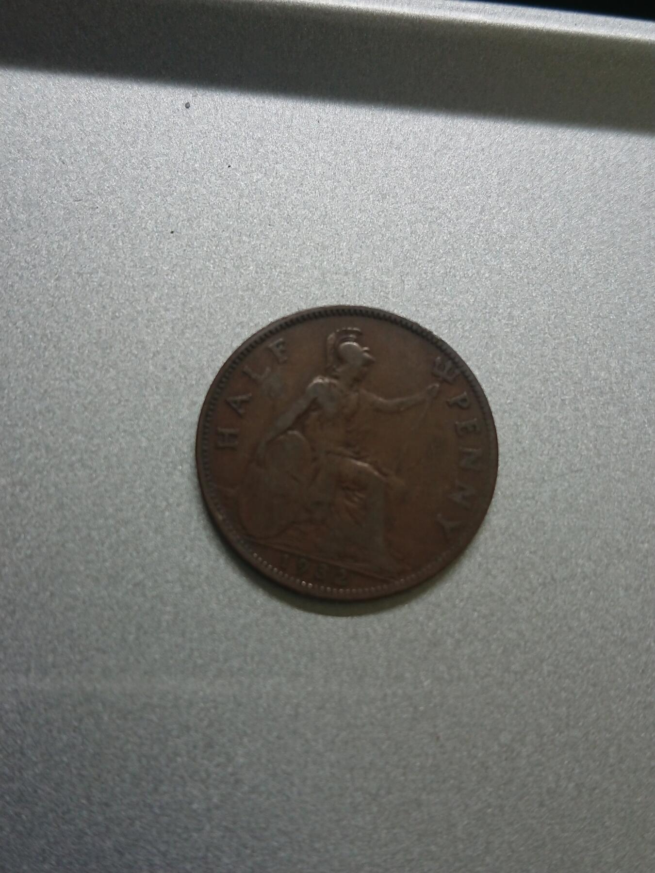 松南世界钱币——260206 英国