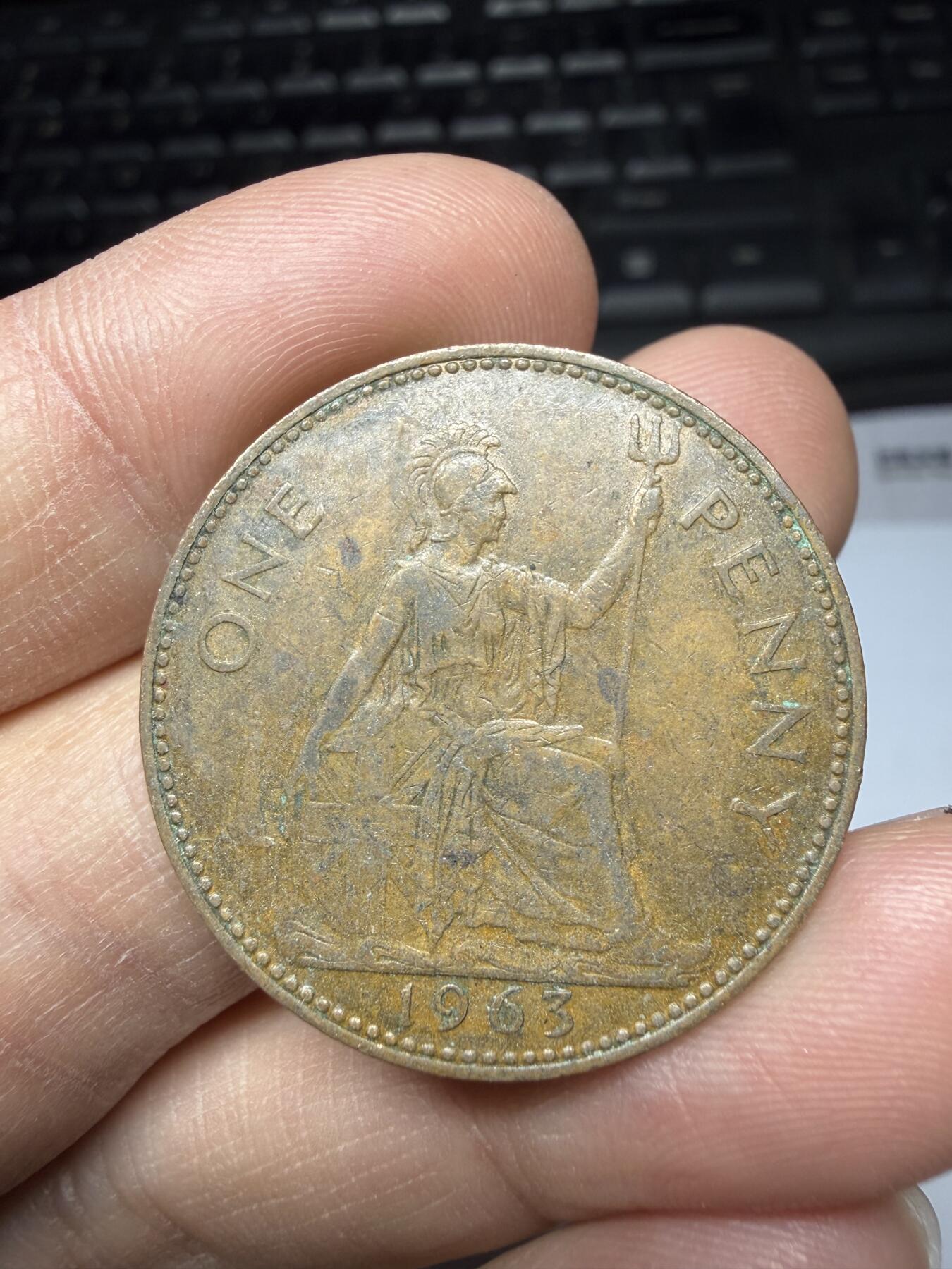 2025年集古藏今外币拍卖第二期-第5场—（总第305拍），可以寄存60天，满160元包邮。 1963年英国1便士