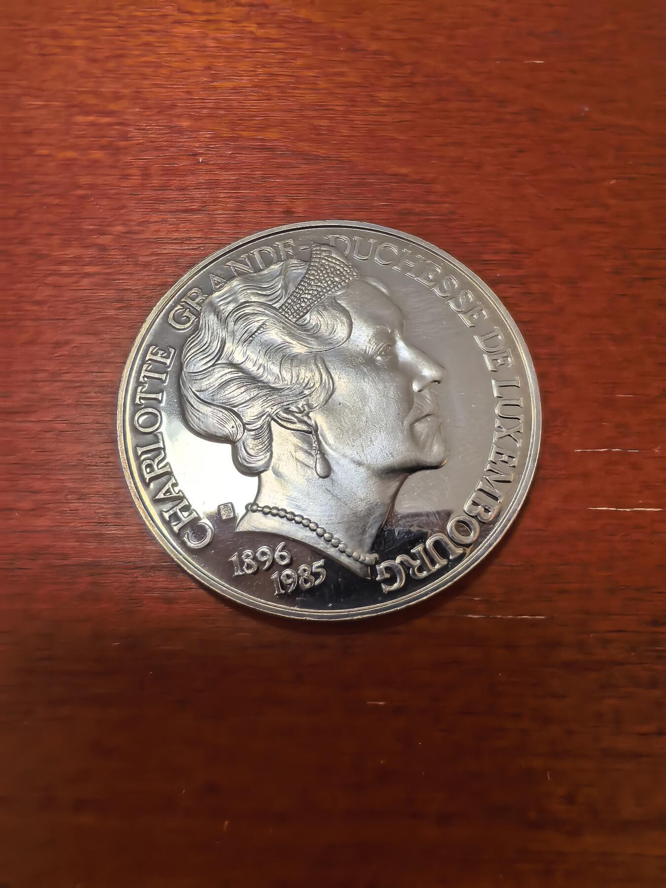 长老汇蛇年精选第九十八场拍卖 珍稀币！1996卢森堡夏洛特女大公5埃居铜镍币