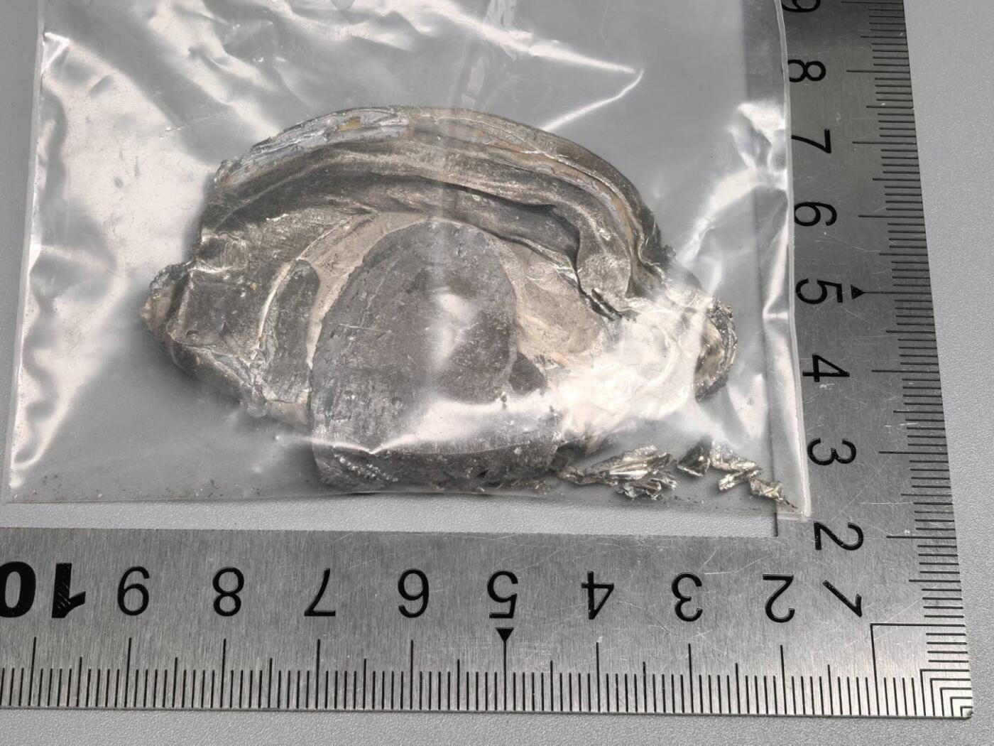 小驴勋章奖章收藏2月7日周六晚六点拍卖（珍爱和平，收藏战争，铭记历史，勿忘国耻，忠党爱国。有偿代拍，送拍规则在简介最后，参拍须阅读规则后再参拍，关系到运费包装发货时效真假辨别等关键信息，拍卖时不再发原图，看大图店主微信码在拍卖店铺介绍里）