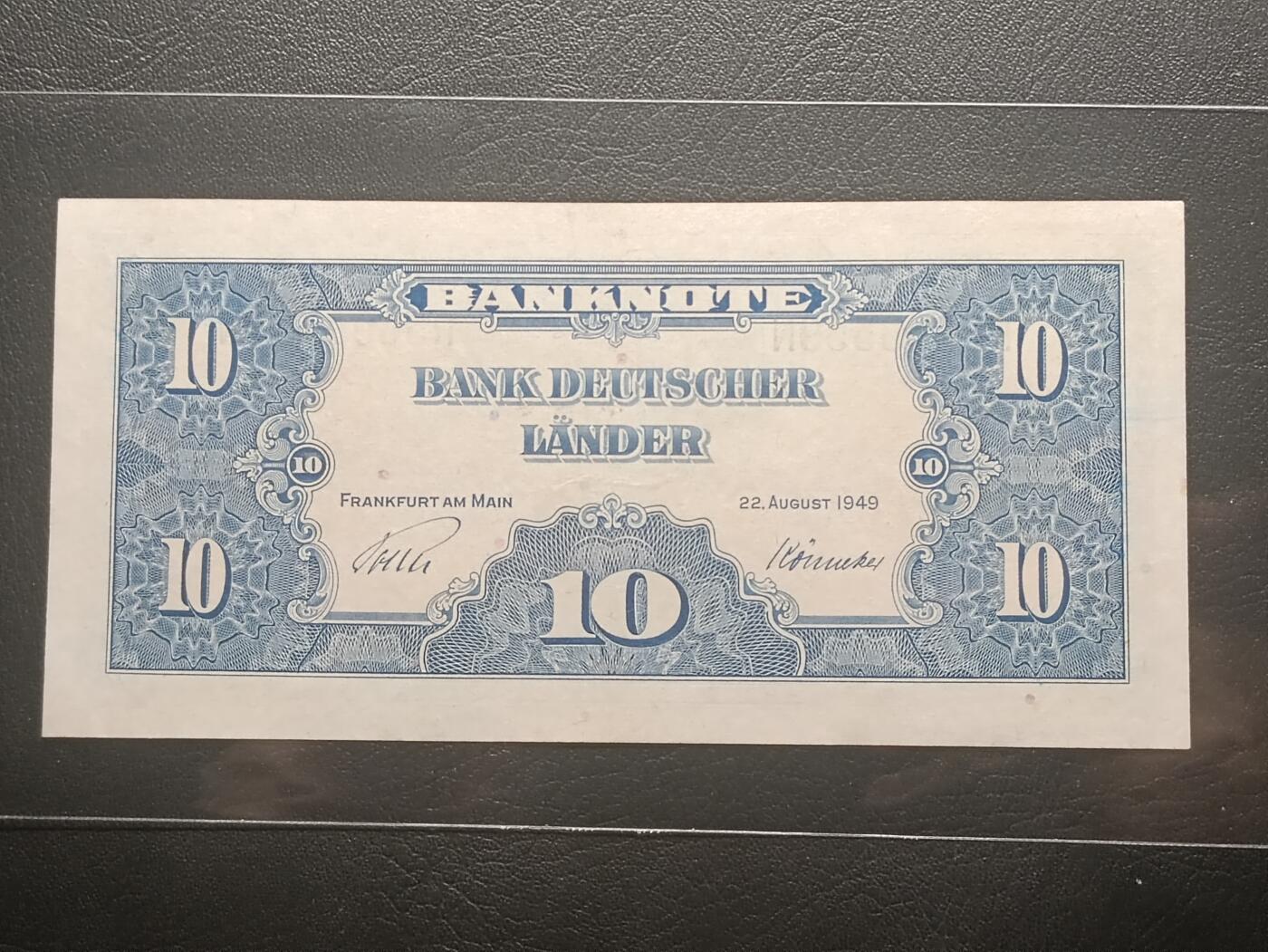 【年前末拍！】2026二月第二期，总216期 德国1949版10马克UNC微挤纸，后期“德意志国家银行”抬头，机械，法律和建筑人格化象征