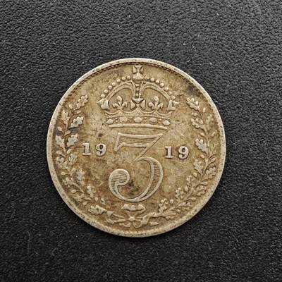  【淘币小摊】限时拍第八百六十六拍   散币场    年前最后一周之前预留8号9号全部发出请更换最新收货地址不方便收货的请勿参拍或者顺丰到付 - 英国1919年乔治五世3便士银币