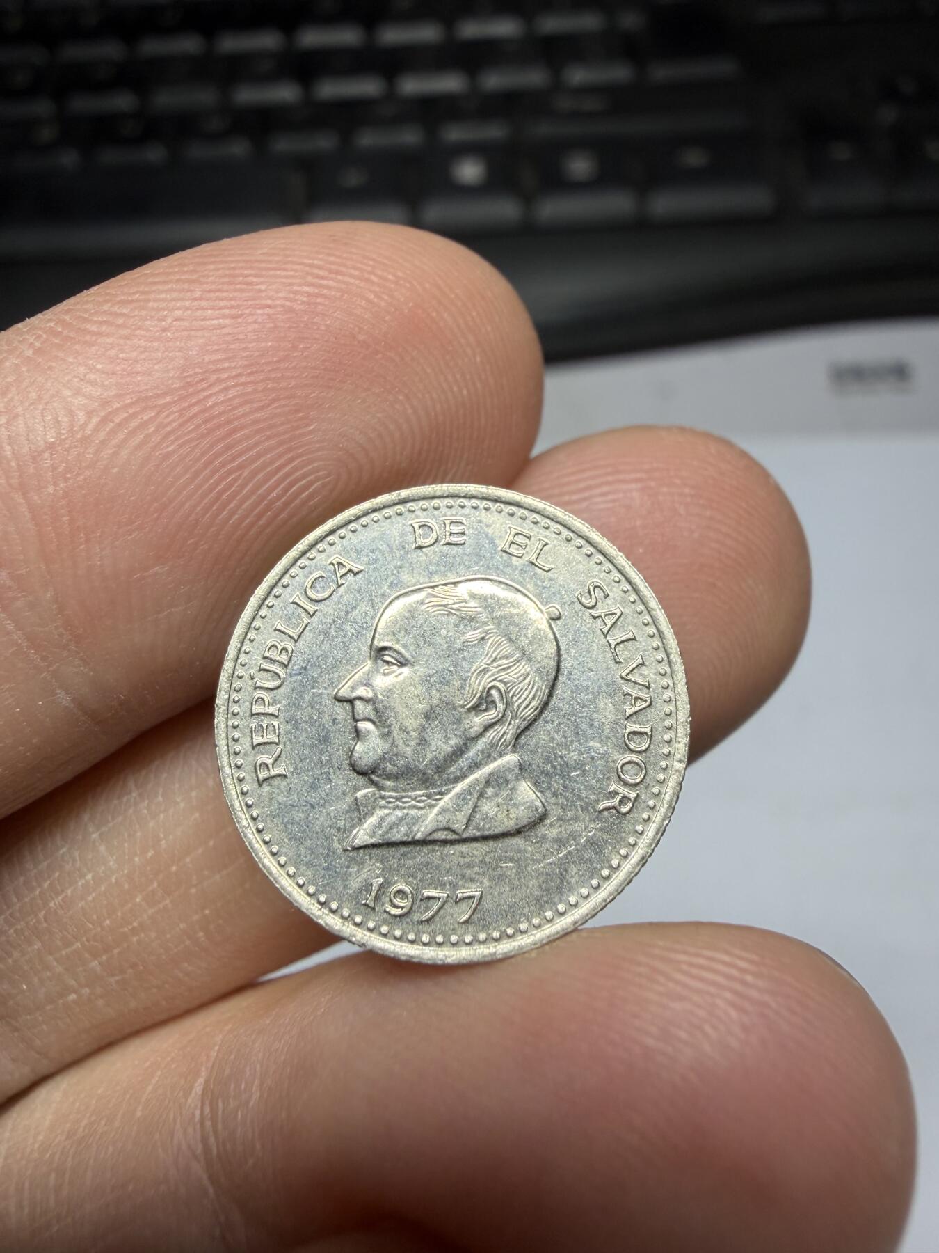 2025年集古藏今外币拍卖第二期-第5场—（总第305拍），可以寄存60天，满160元包邮。 1977年萨尔瓦多25分