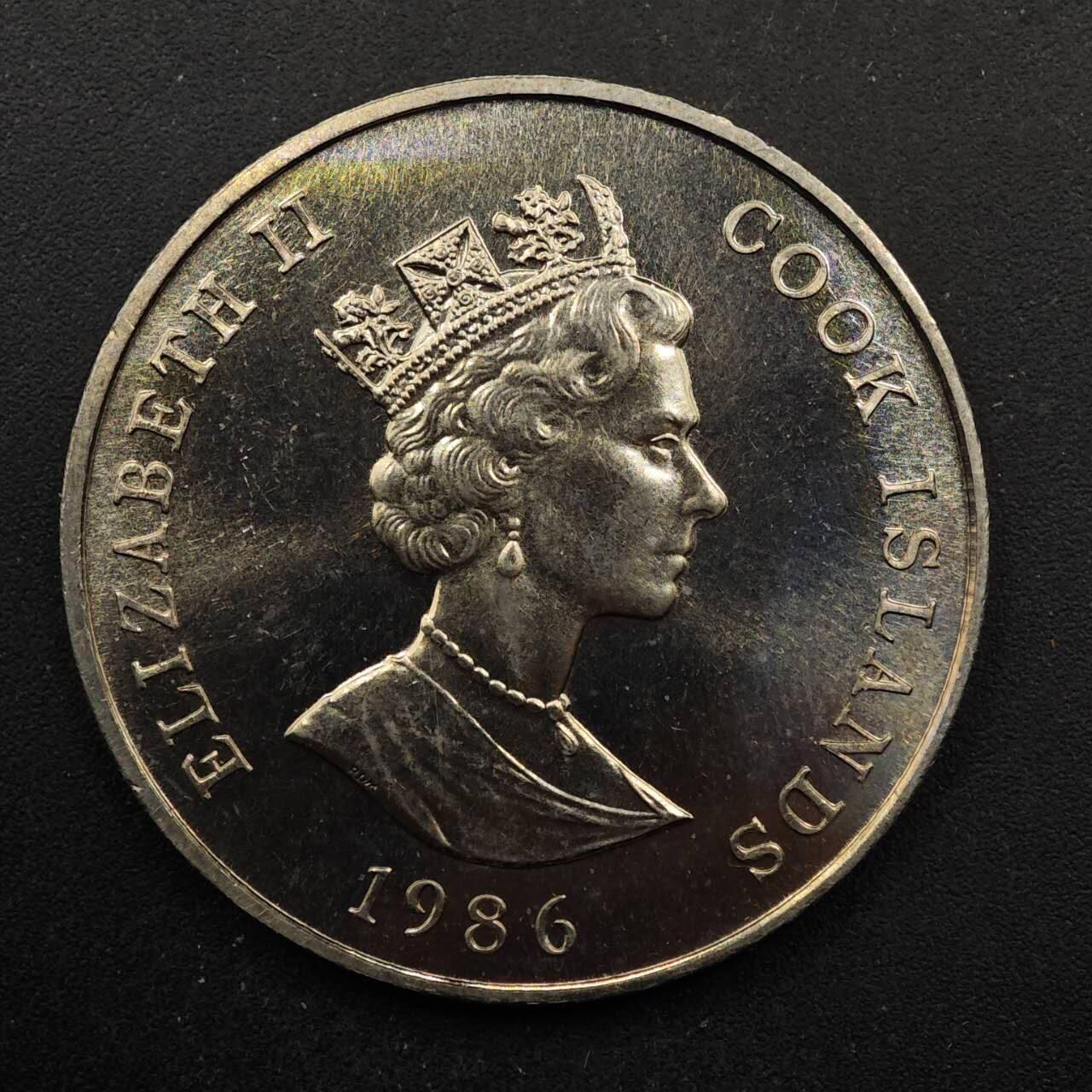 【淘币小摊】实时拍第八百六十七拍   小银币散币场    年前最后一周之前预留8号9号全部发出请更换最新收货地址不方便收货的请勿参拍或者顺丰到付 库克群岛1986年女王60周岁1元纪念币