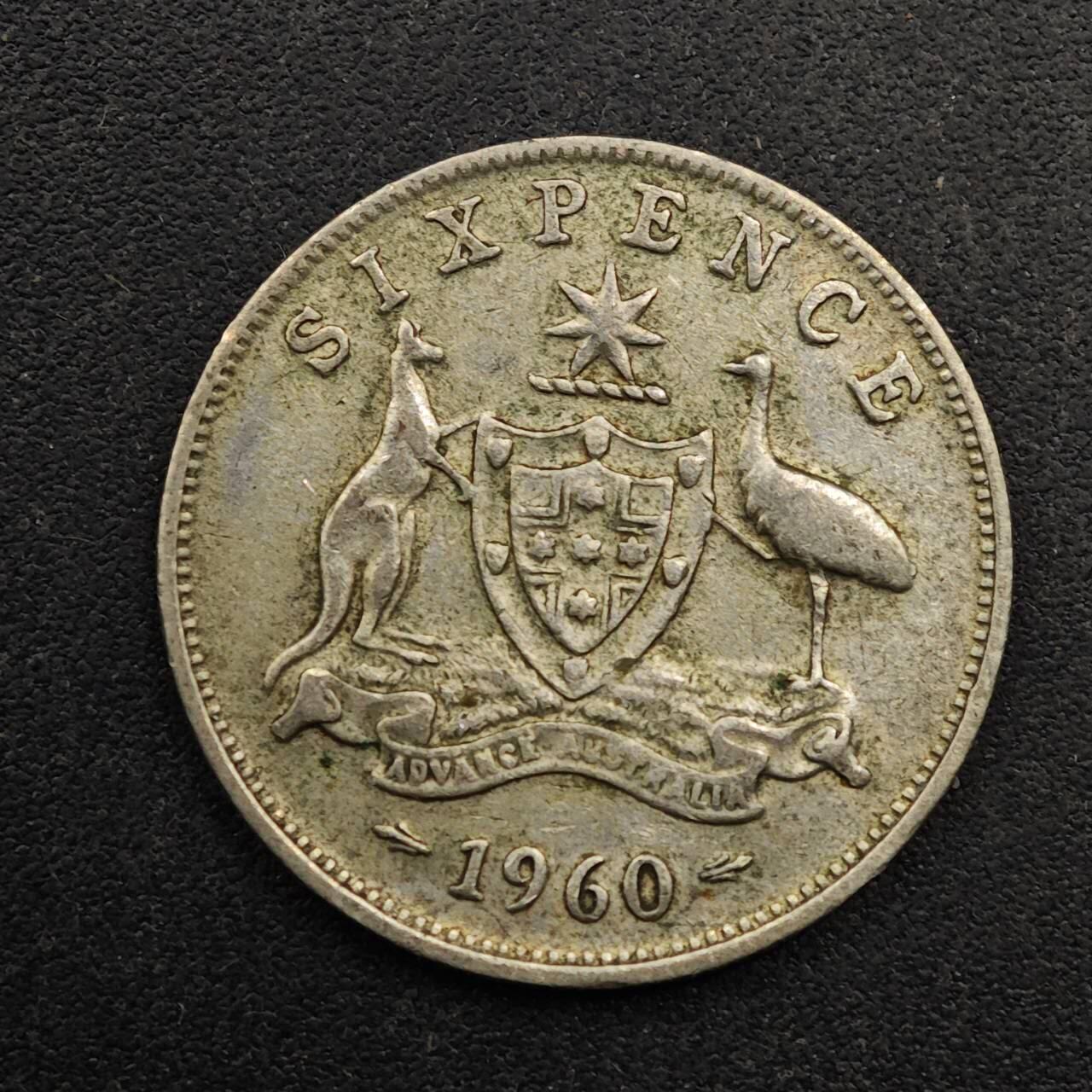 【淘币小摊】实时拍第八百六十七拍   小银币散币场    年前最后一周之前预留8号9号全部发出请更换最新收货地址不方便收货的请勿参拍或者顺丰到付