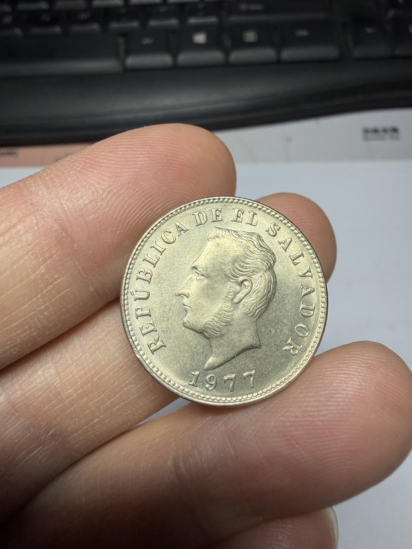 2025年集古藏今外币拍卖第二期-第5场—（总第305拍），可以寄存60天，满160元包邮。 1977年萨尔瓦多5分