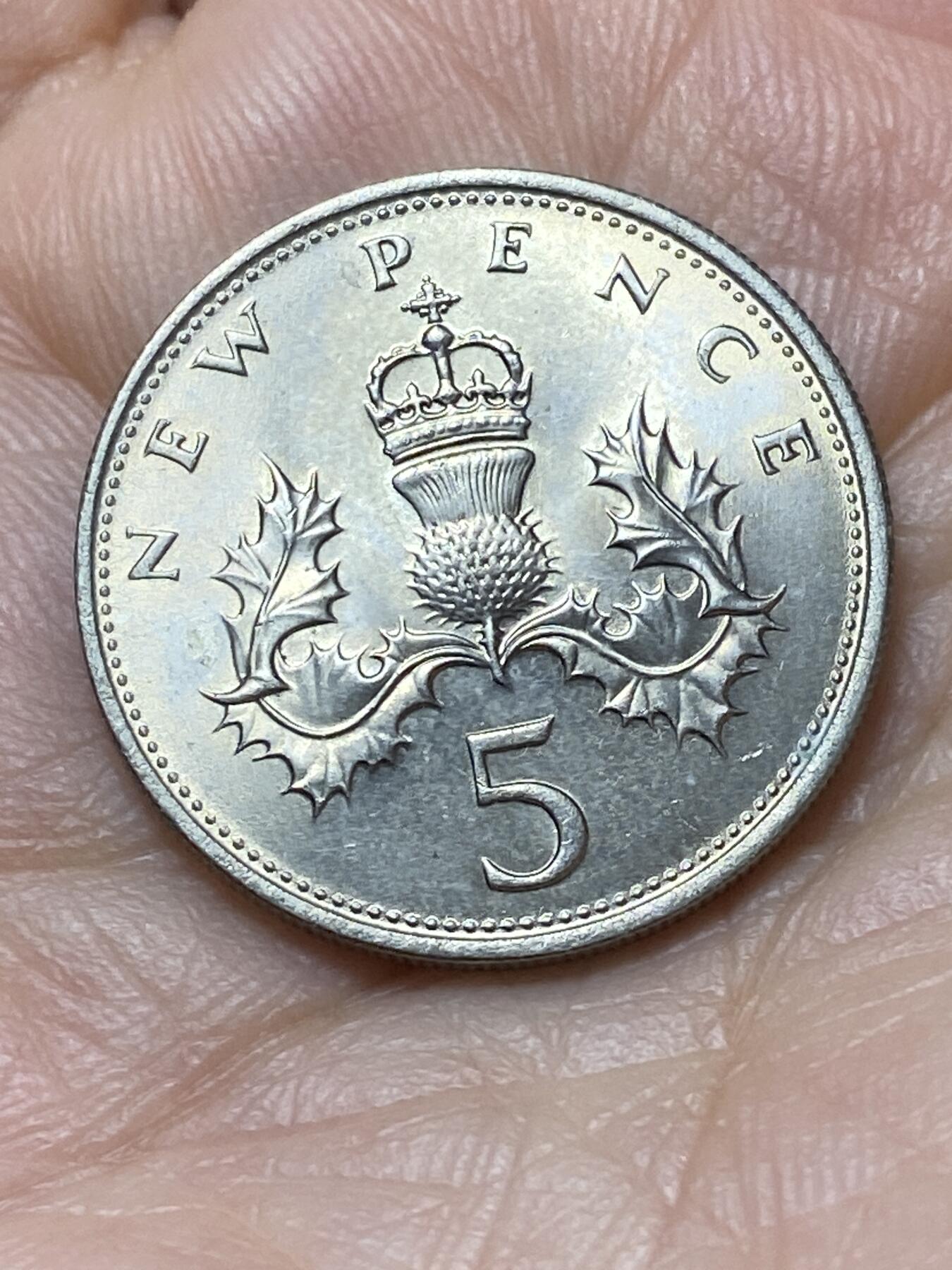 2026年第二十场(总第一百八十九场）外国好品散币场(免佣金) 英国🇬🇧1969年5新便士(伊丽莎白二世中年花冠，十进制第一版)