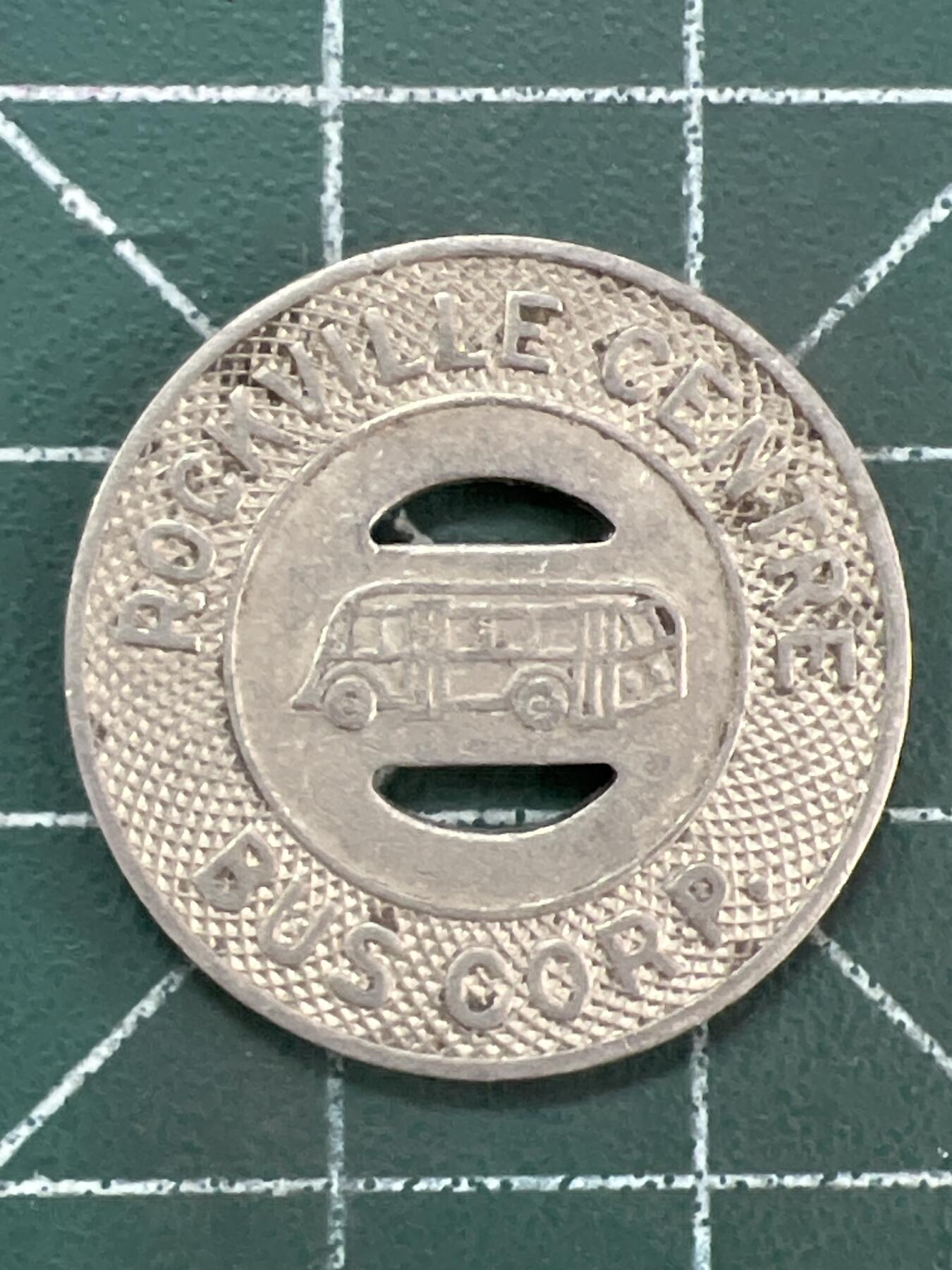 第1117  硬币专场 （无押金，捡漏，全场50包邮，偏远地区除外，接收代拍业务，本店十天发一次货） 公交代用币