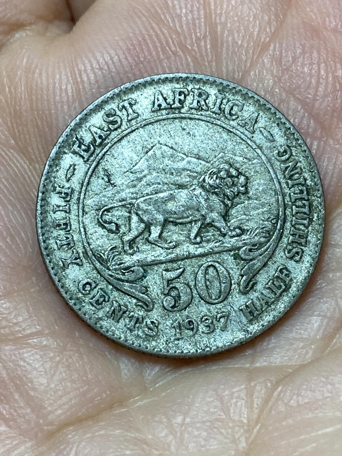 2026年第二十场(总第一百八十九场）外国好品散币场(免佣金) 英属东非1937年50分银币(乔治六世加冕年，第一版首发年，H标喜敦厂造，250银)