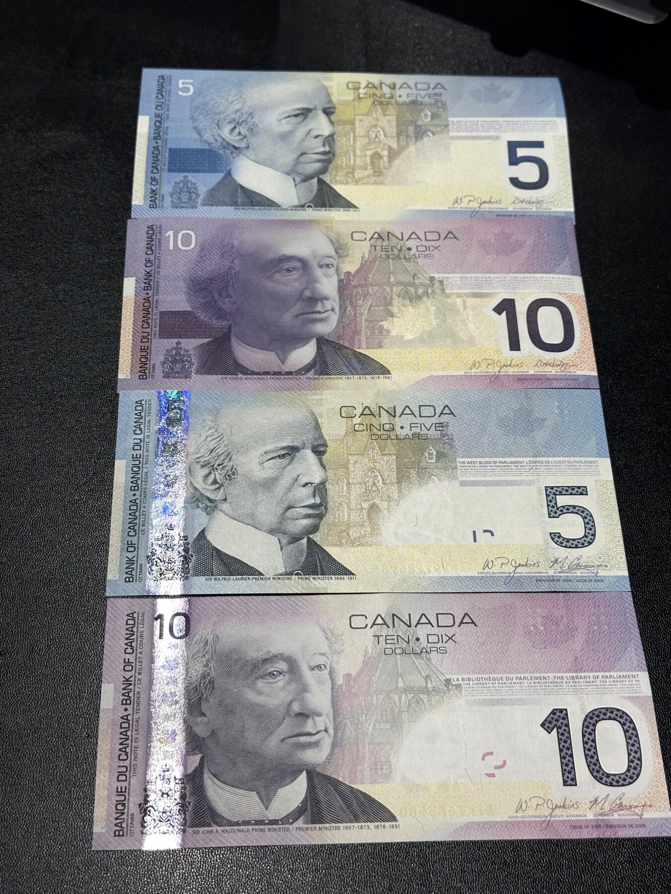 《外钞收藏家》第六百零九期（农历年前收官场、本期年后快递恢复正常再发货）（本平台长期征集拍品、欢迎藏友们联系合作） 加拿大之旅系列5/10元四张小套（内含有无全息条的两个版本，凑齐不易，绝品）