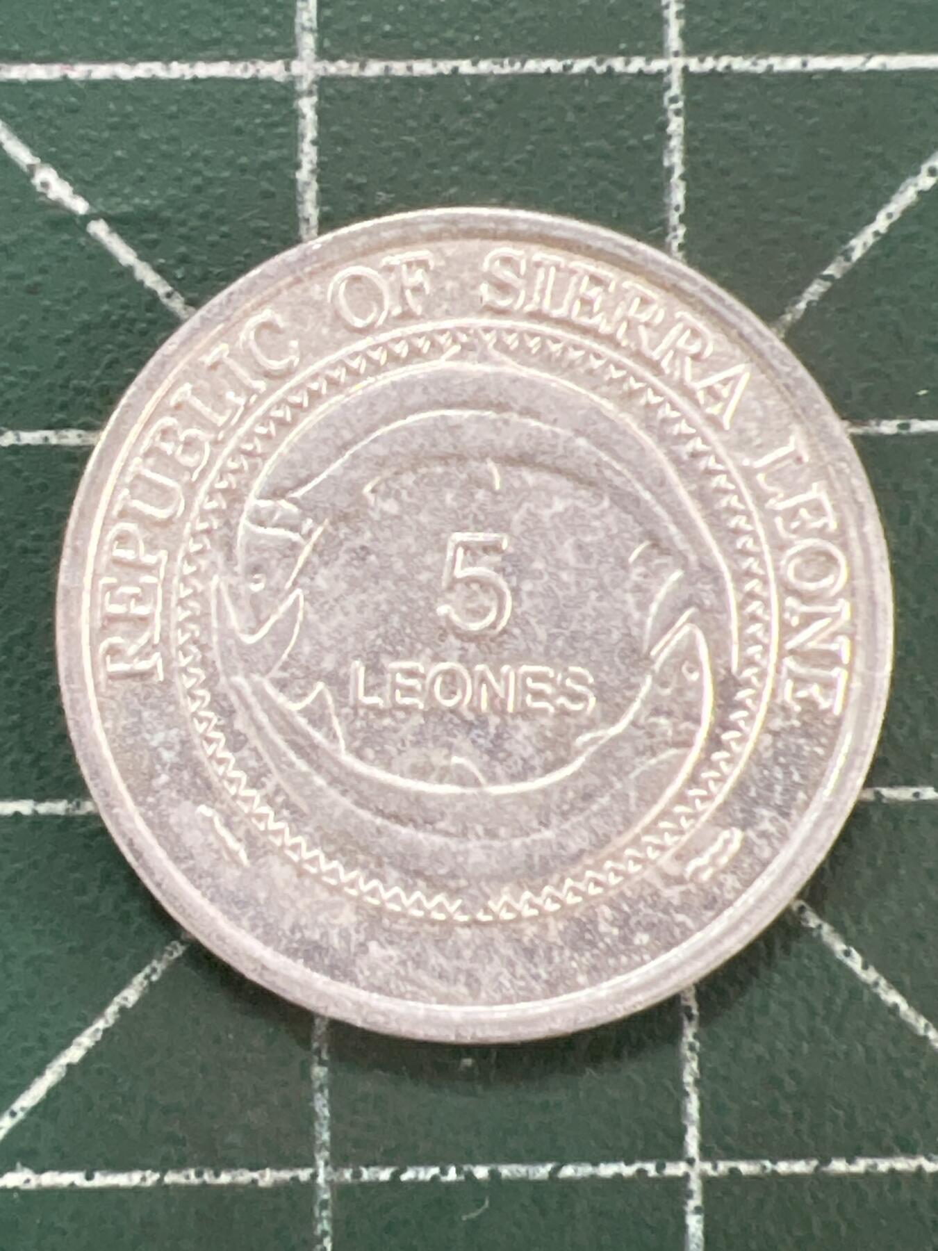 第1116  硬币专场 （无押金，捡漏，全场50包邮，偏远地区除外，接收代拍业务，本店十天发一次货） 塞拉利昂