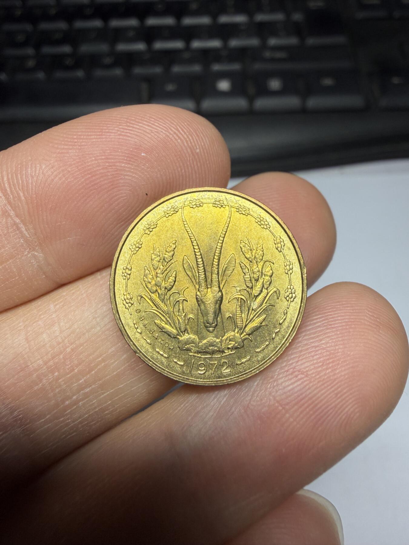 2025年集古藏今外币拍卖第二期-第5场—（总第305拍），可以寄存60天，满160元包邮。 1972年西非5法郎